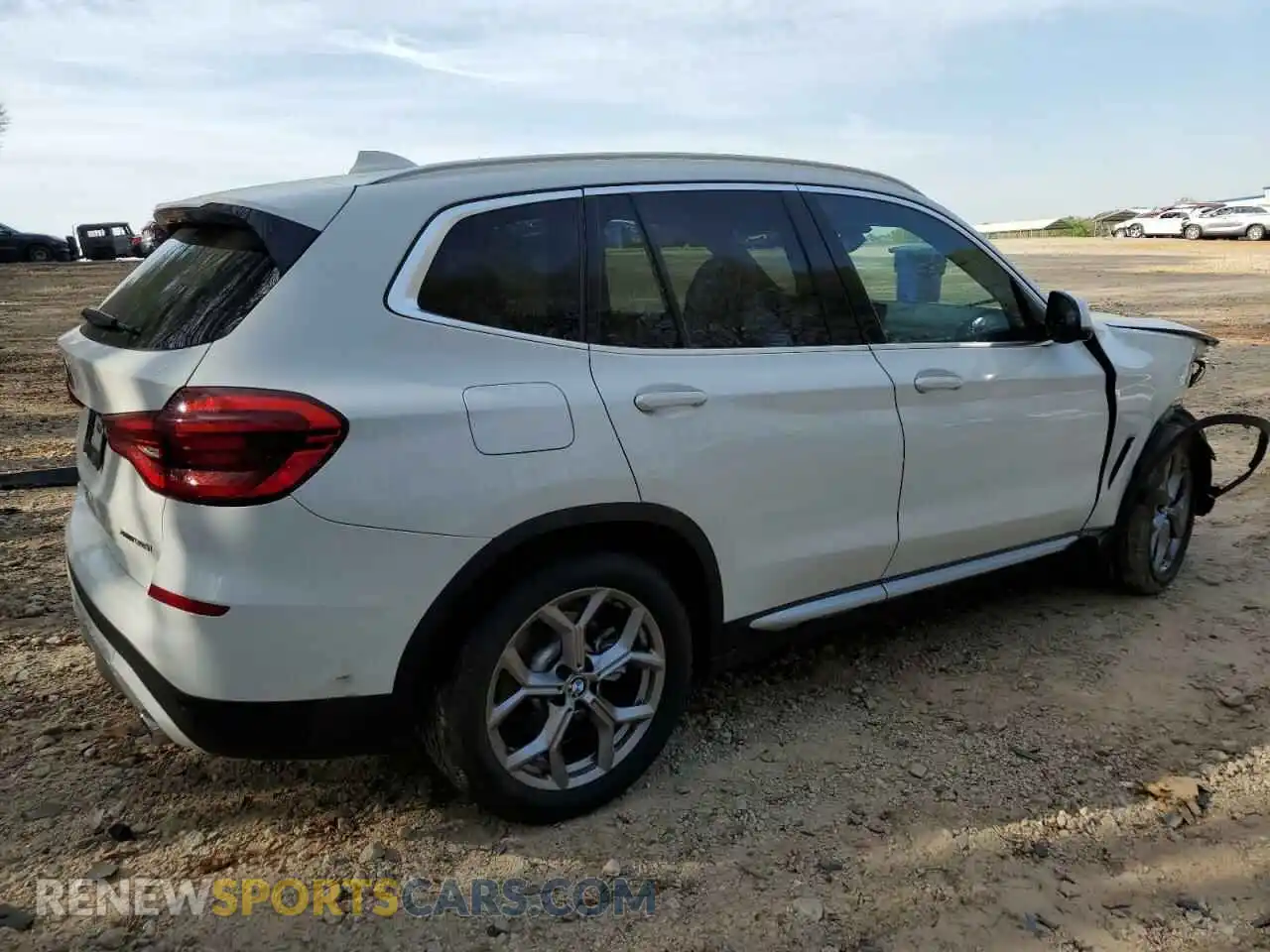 3 Photograph of a damaged car 5UXTY5C01L9B77351 BMW X3 2020