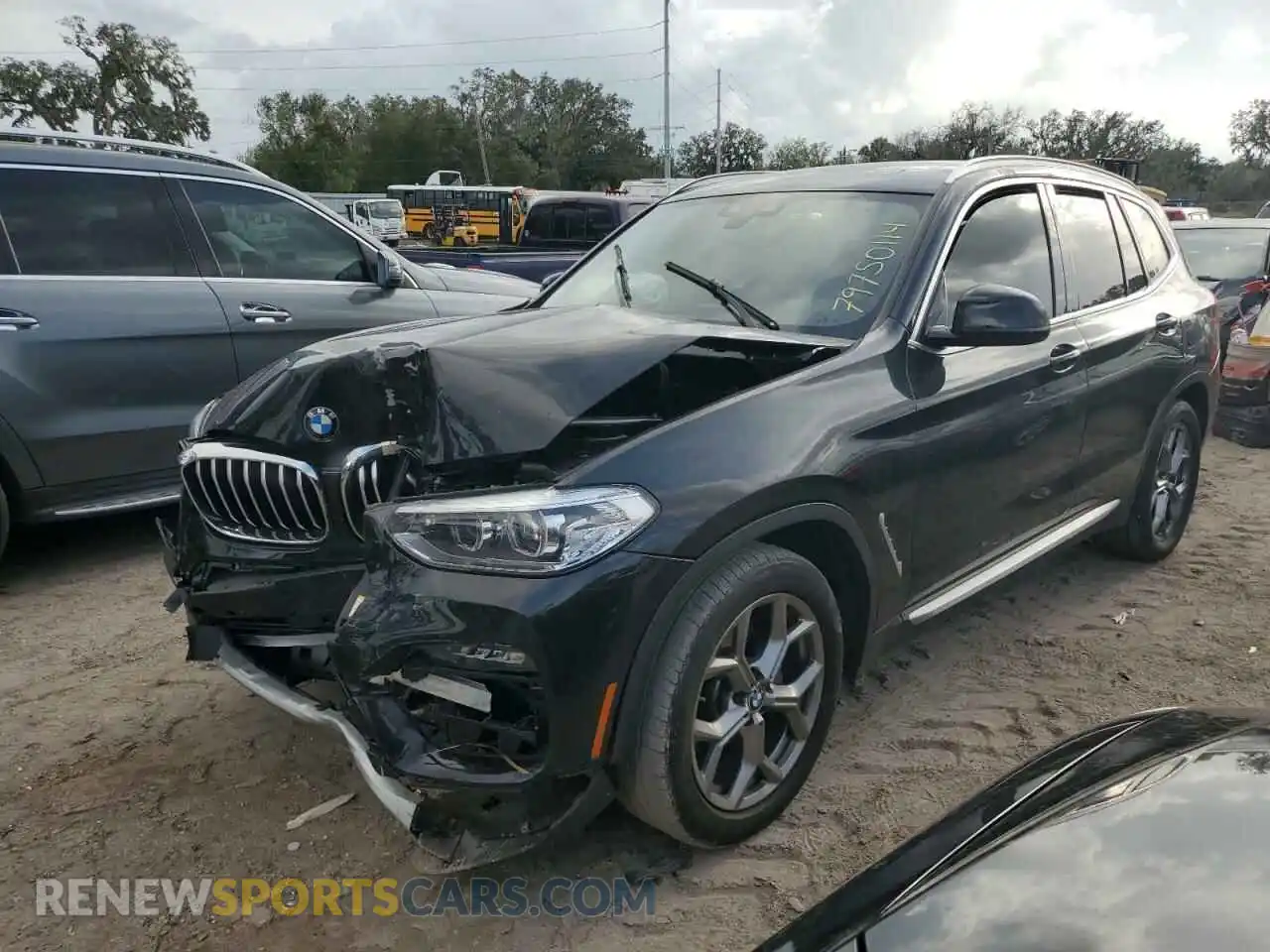1 Photograph of a damaged car 5UXTY5C01L9B82596 BMW X3 2020