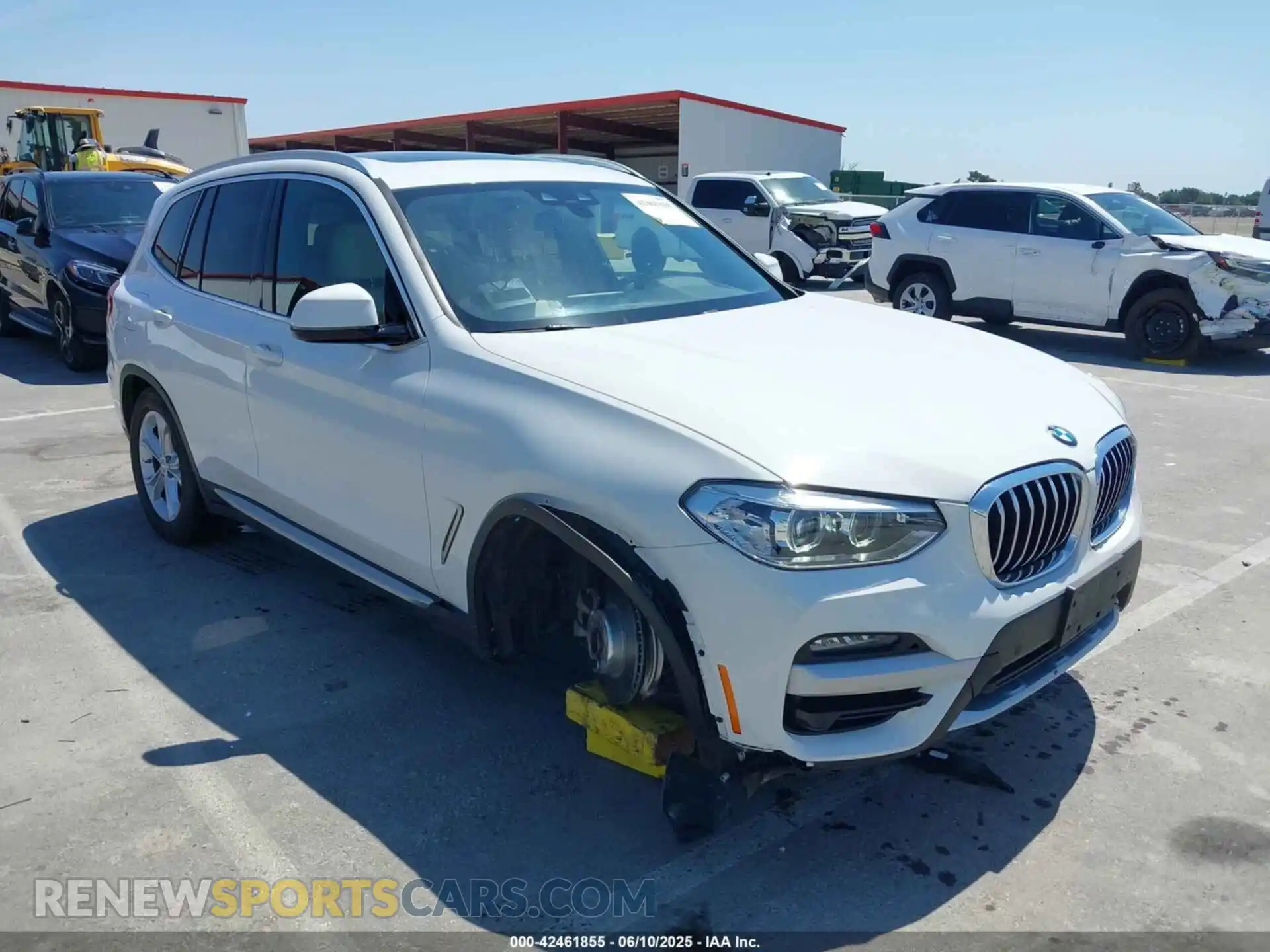 1 Photograph of a damaged car 5UXTY5C01L9C87817 BMW X3 2020