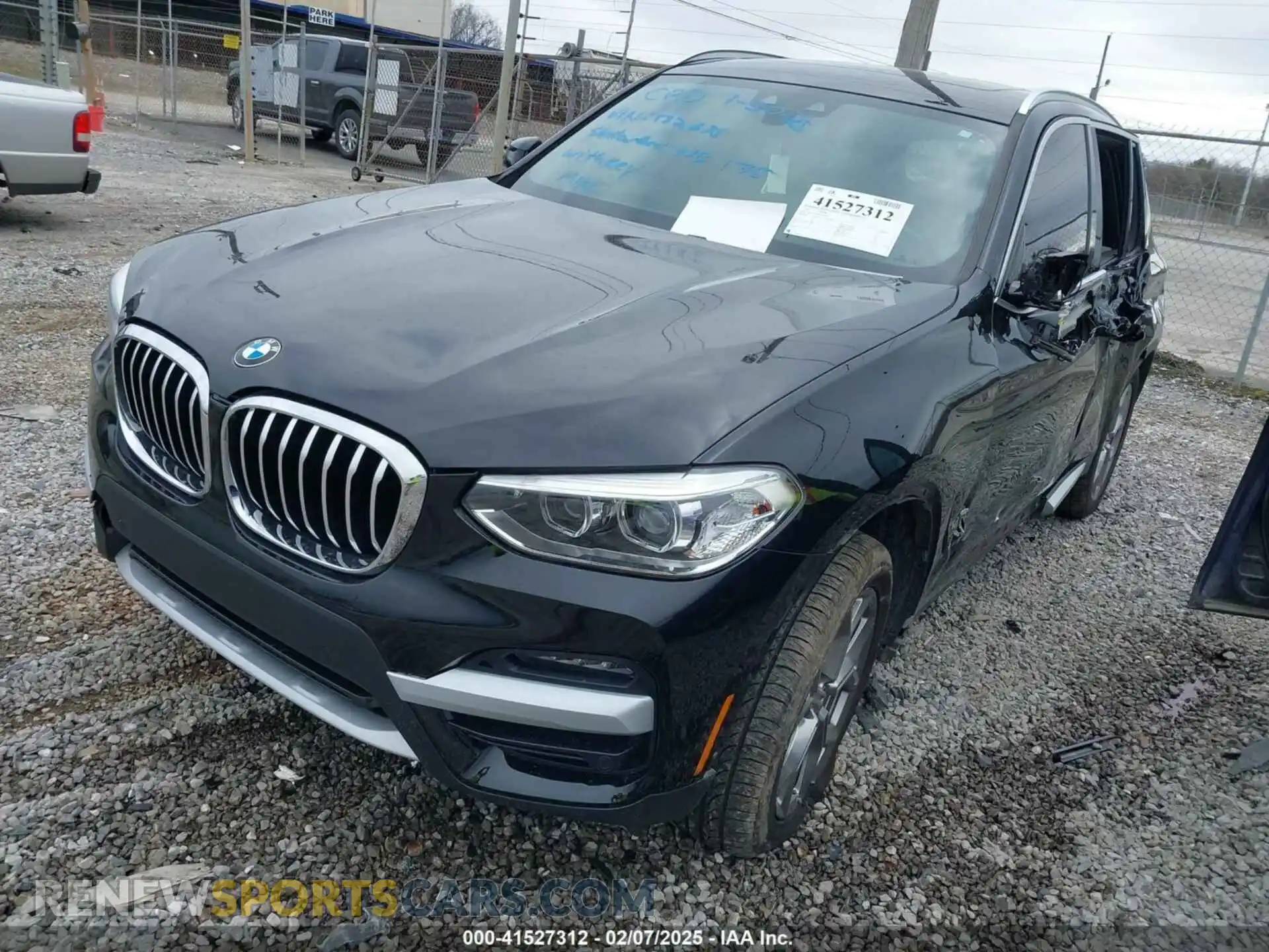 2 Photograph of a damaged car 5UXTY5C02LLT32635 BMW X3 2020
