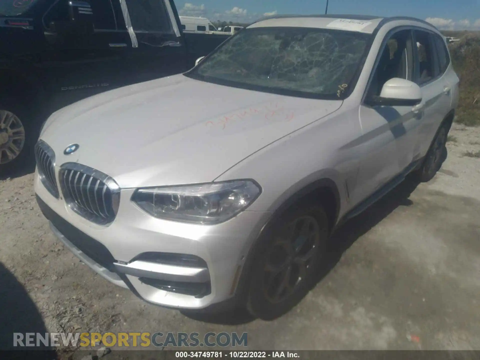2 Photograph of a damaged car 5UXTY5C03L9C93523 BMW X3 2020