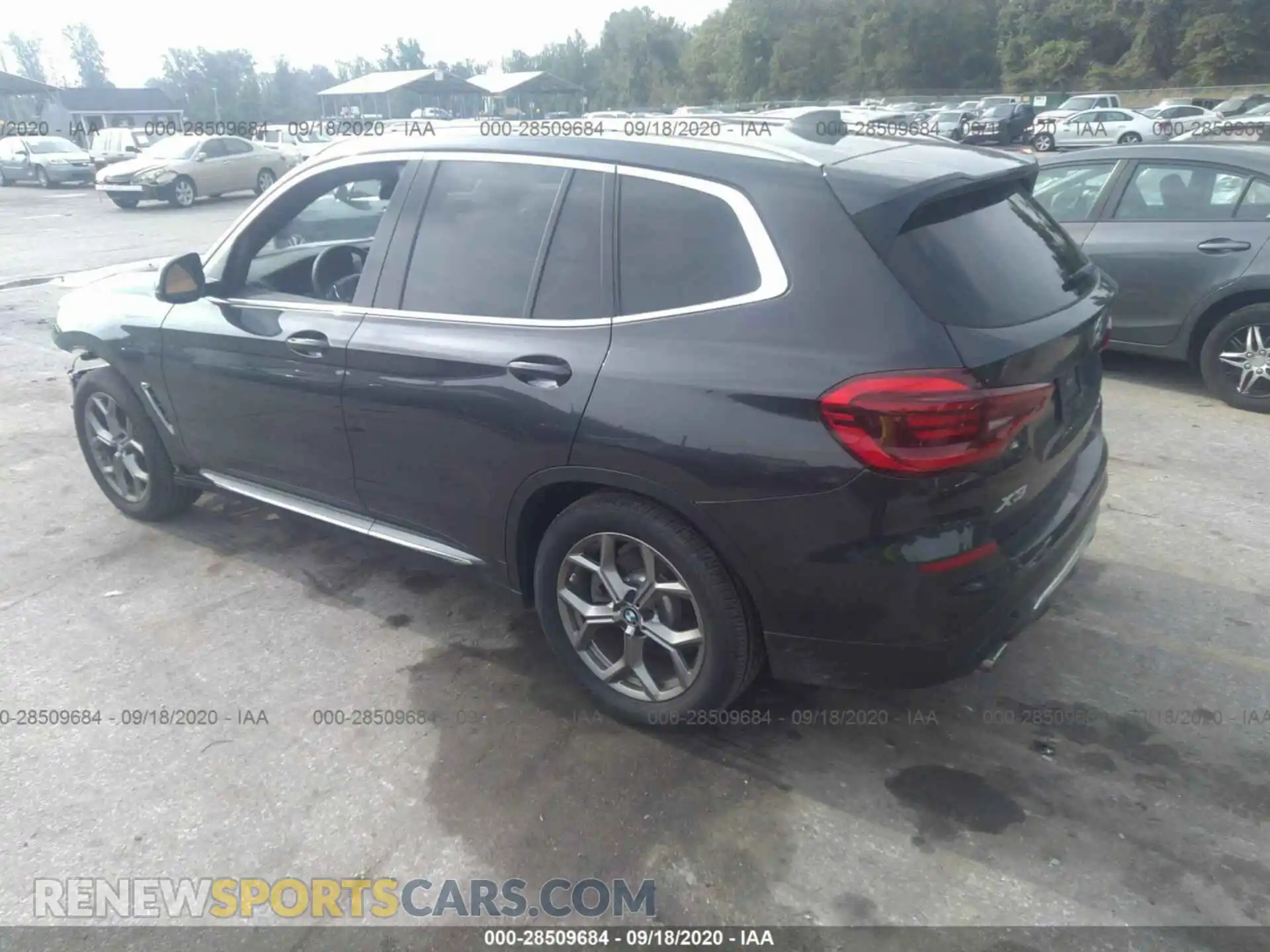 3 Photograph of a damaged car 5UXTY5C03LLT34829 BMW X3 2020