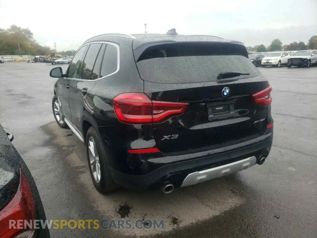 3 Photograph of a damaged car 5UXTY5C03LLT36810 BMW X3 2020