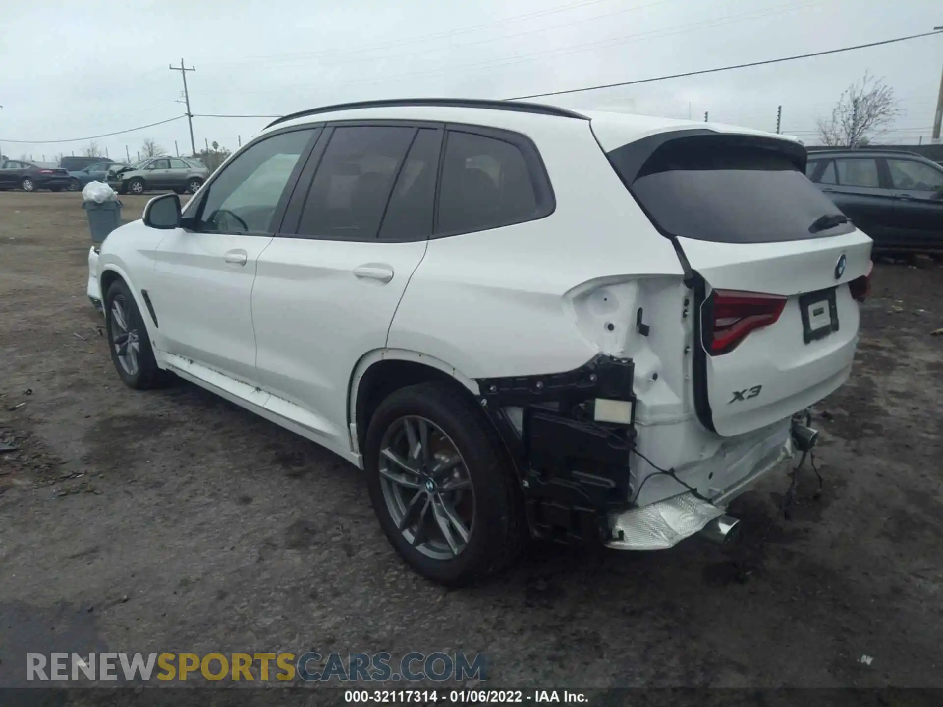 3 Photograph of a damaged car 5UXTY5C04L9C44203 BMW X3 2020