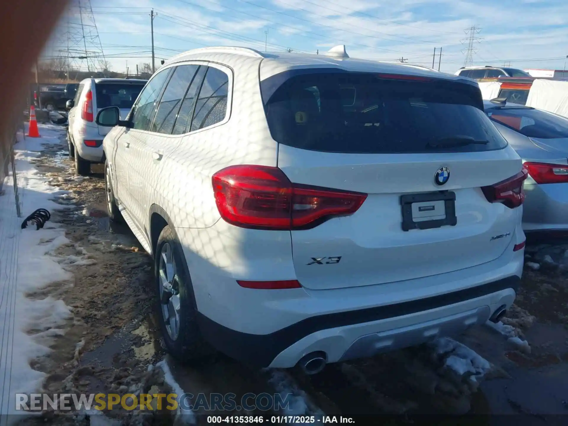 3 Photograph of a damaged car 5UXTY5C04L9D28375 BMW X3 2020