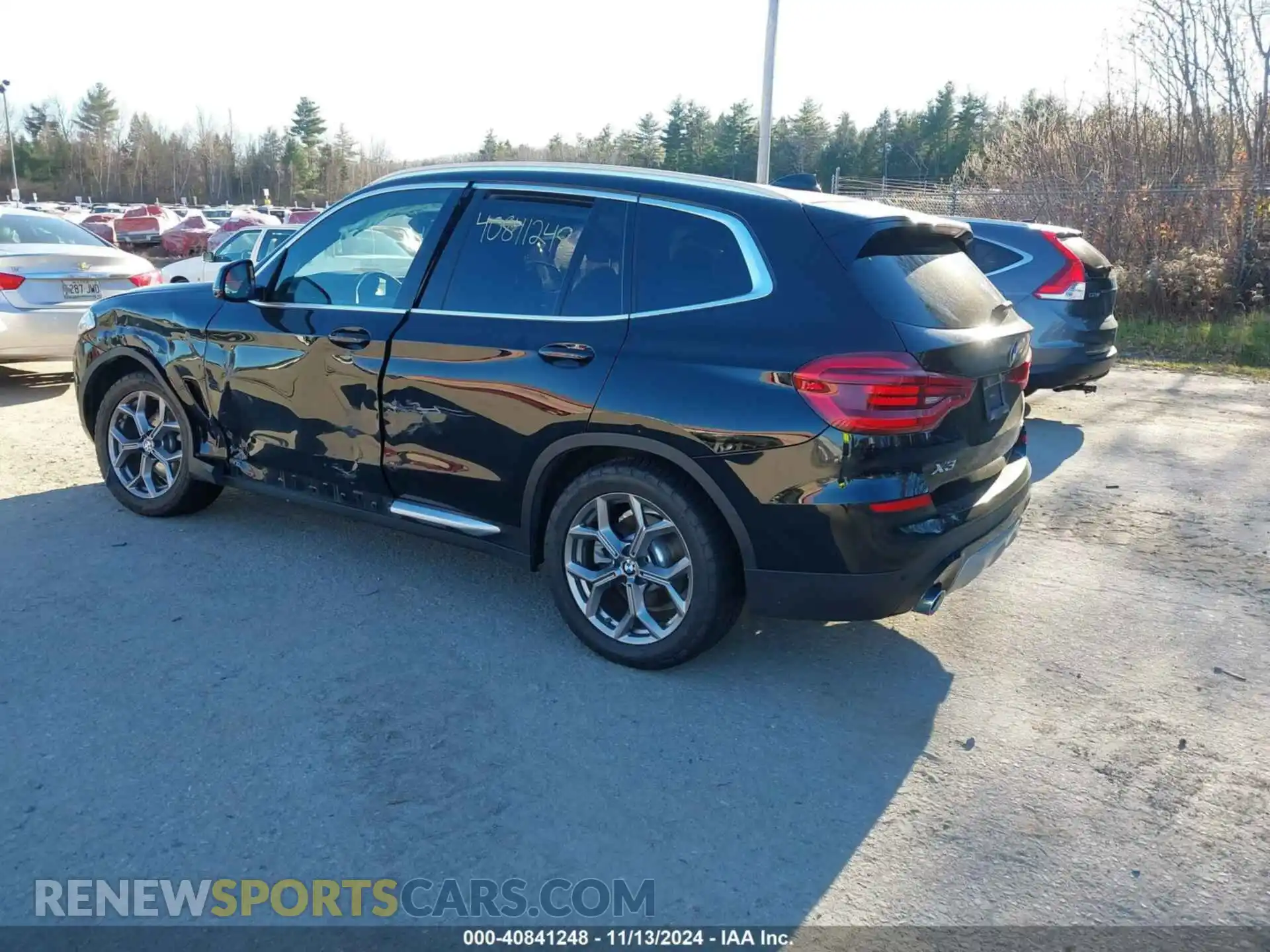 3 Photograph of a damaged car 5UXTY5C04LLT32264 BMW X3 2020