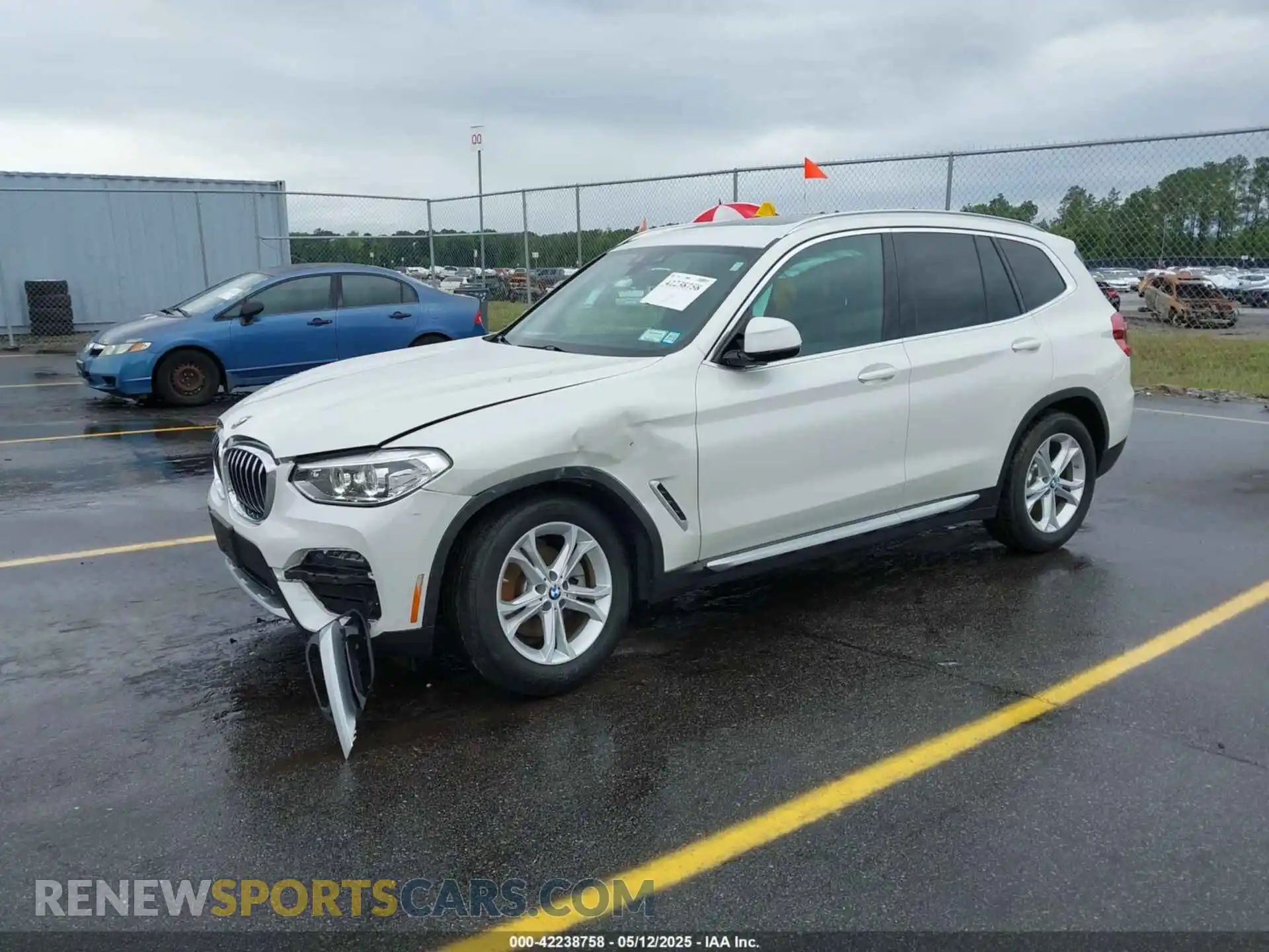 2 Photograph of a damaged car 5UXTY5C05L9B55188 BMW X3 2020