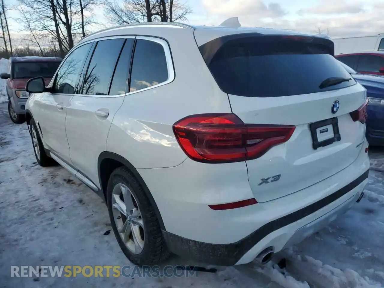 2 Photograph of a damaged car 5UXTY5C06L9B06274 BMW X3 2020