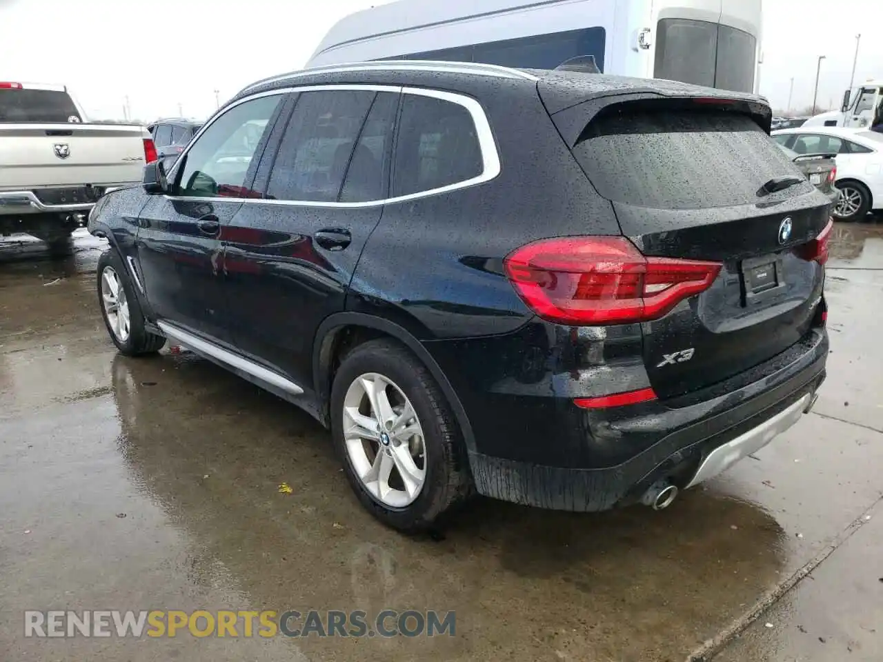 2 Photograph of a damaged car 5UXTY5C06L9D41032 BMW X3 2020