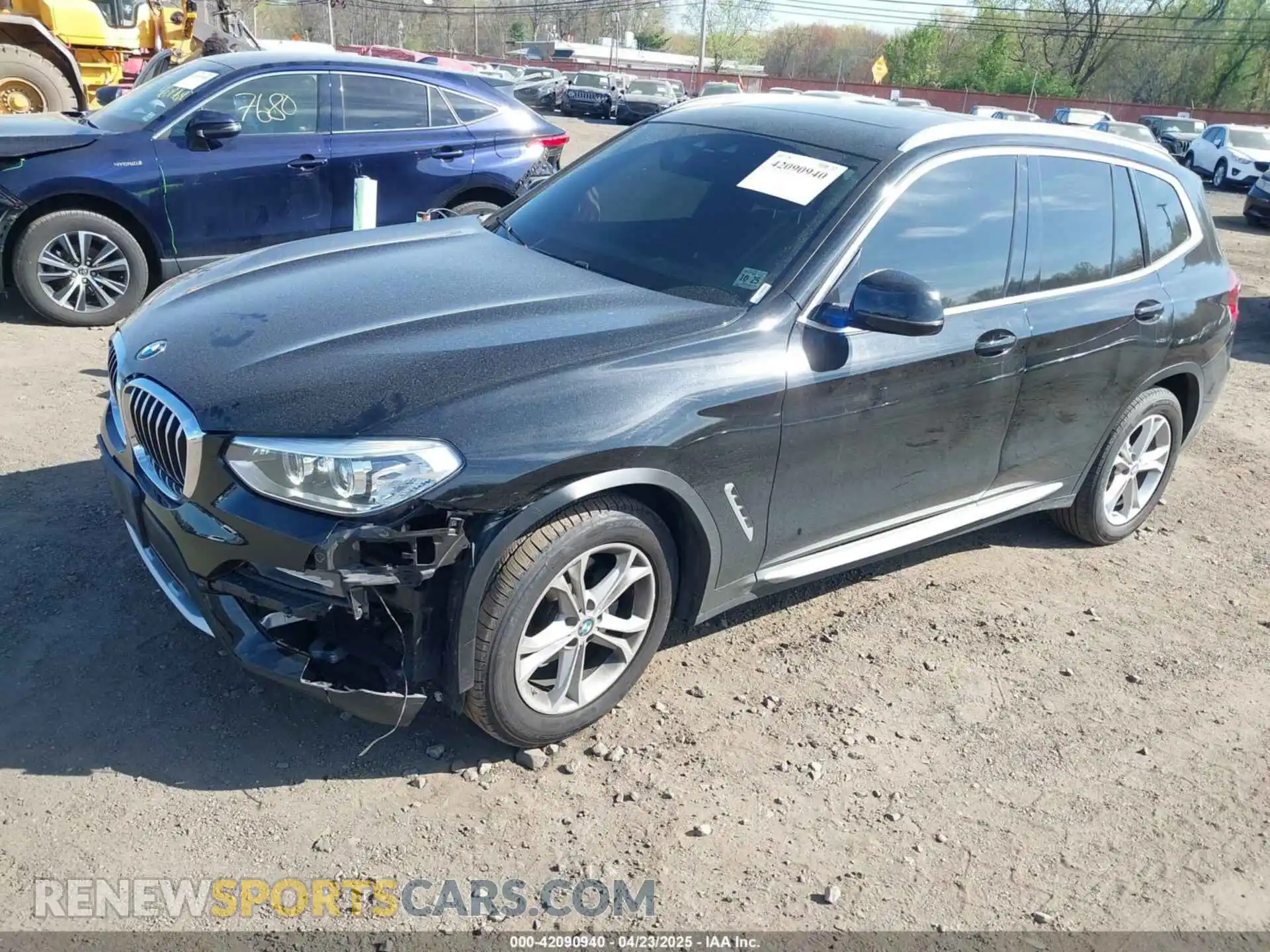 2 Photograph of a damaged car 5UXTY5C06LLE58368 BMW X3 2020