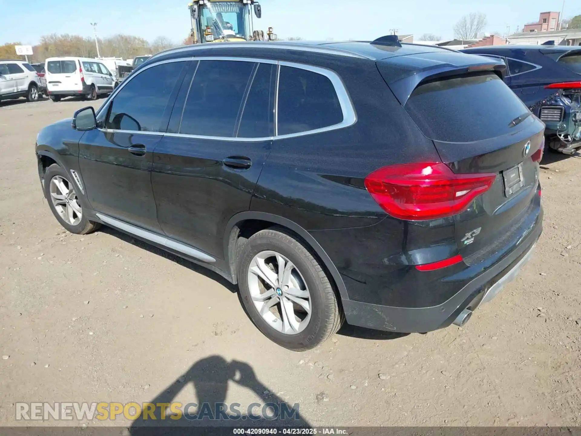 3 Photograph of a damaged car 5UXTY5C06LLE58368 BMW X3 2020