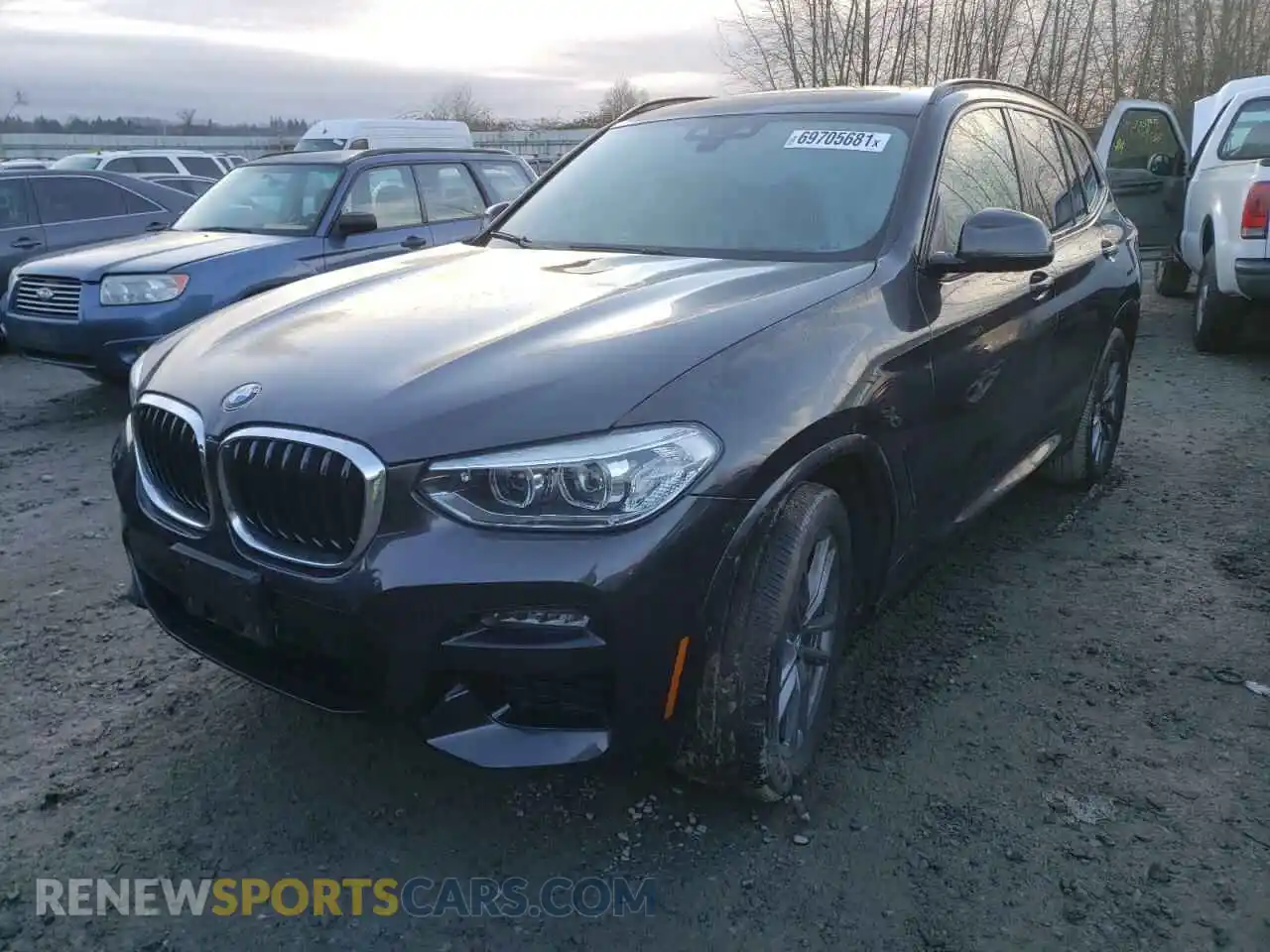 2 Photograph of a damaged car 5UXTY5C07L9C53042 BMW X3 2020