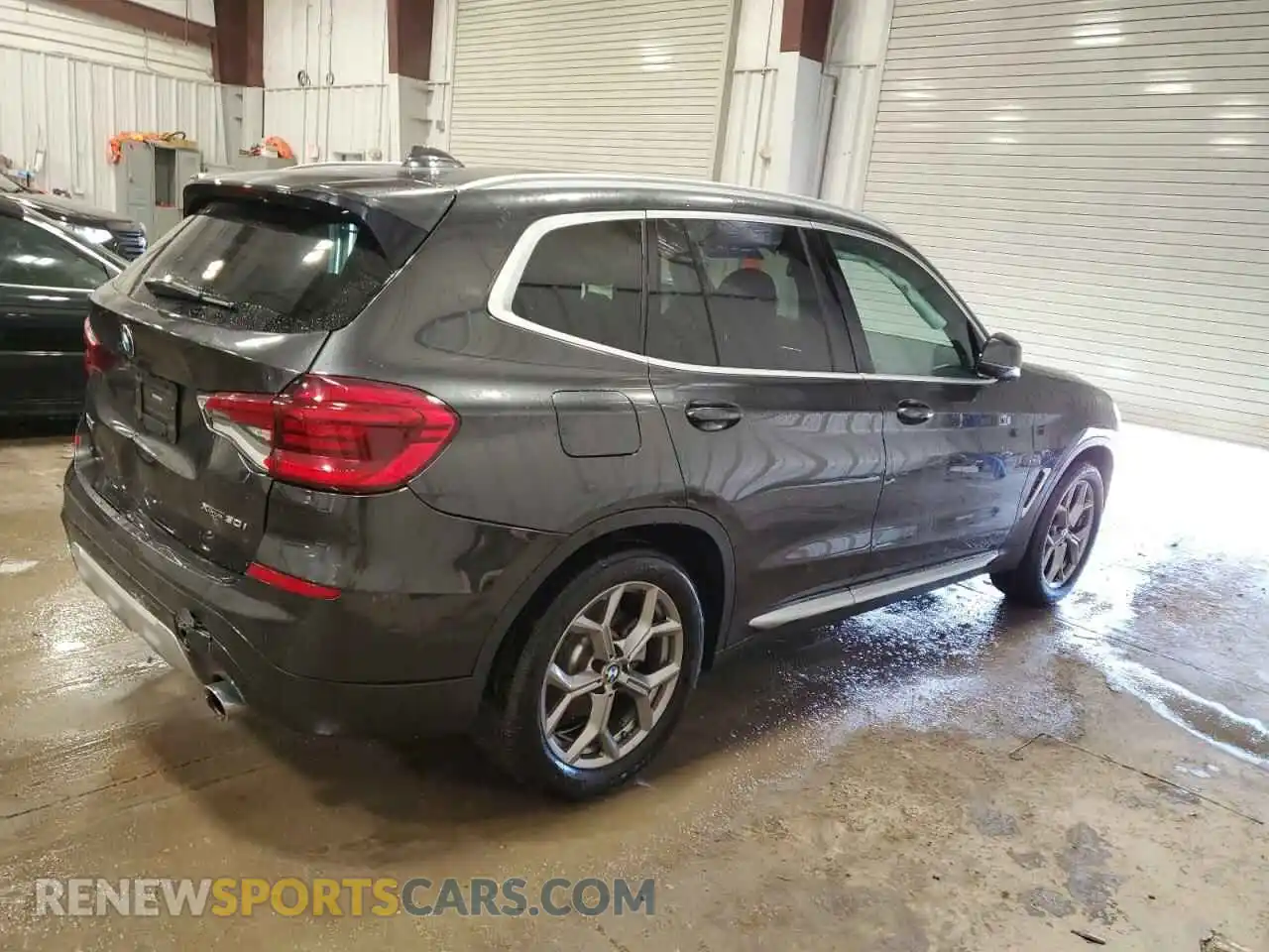 3 Photograph of a damaged car 5UXTY5C08L9C80492 BMW X3 2020