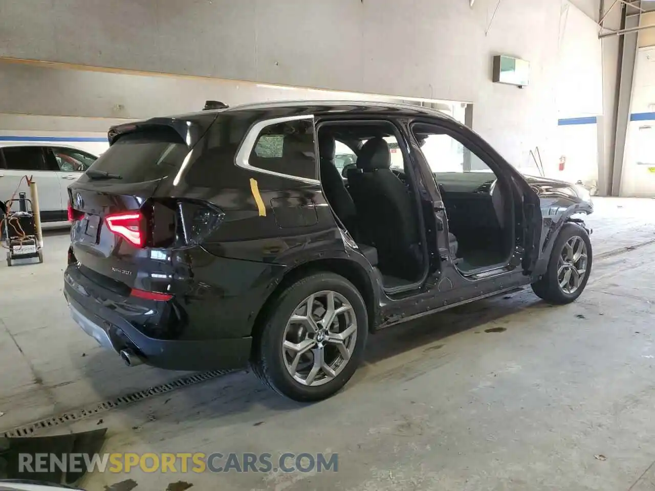 3 Photograph of a damaged car 5UXTY5C08L9D08050 BMW X3 2020