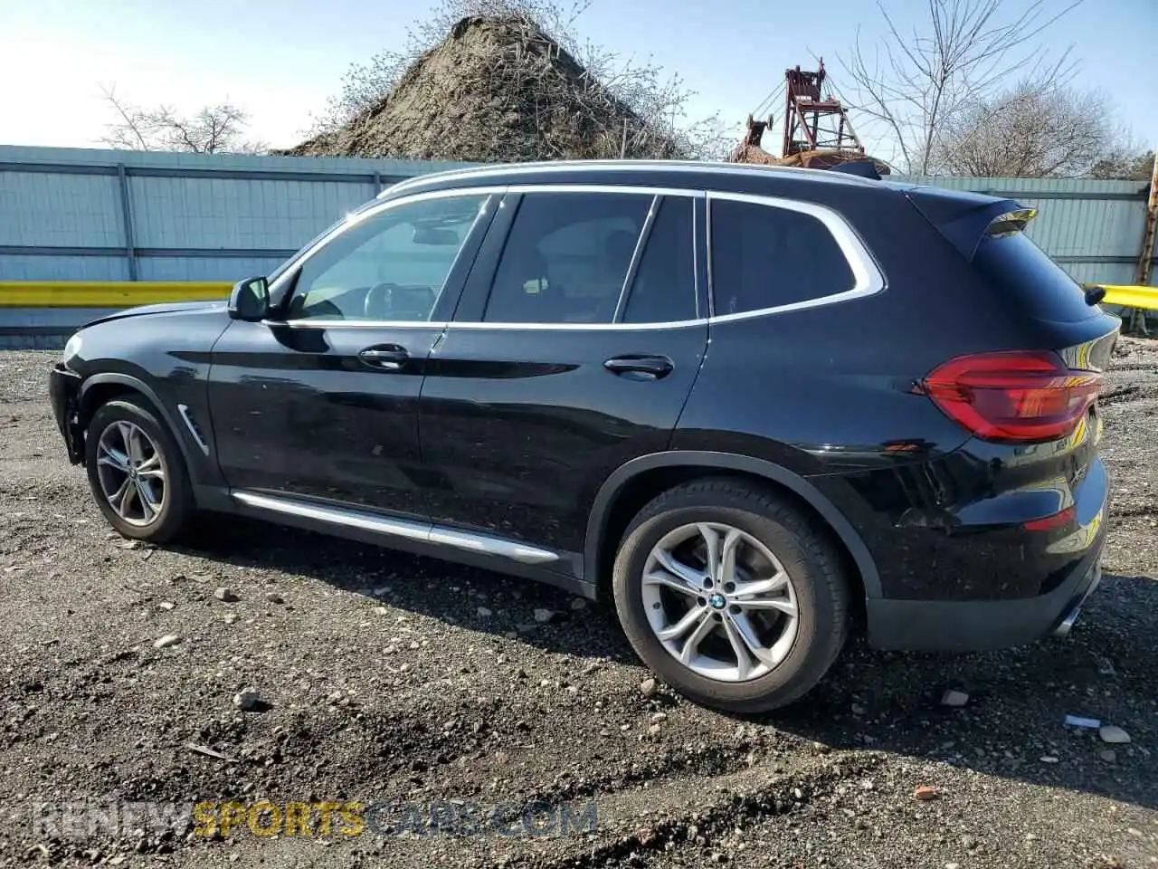 2 Photograph of a damaged car 5UXTY5C09LLT37671 BMW X3 2020
