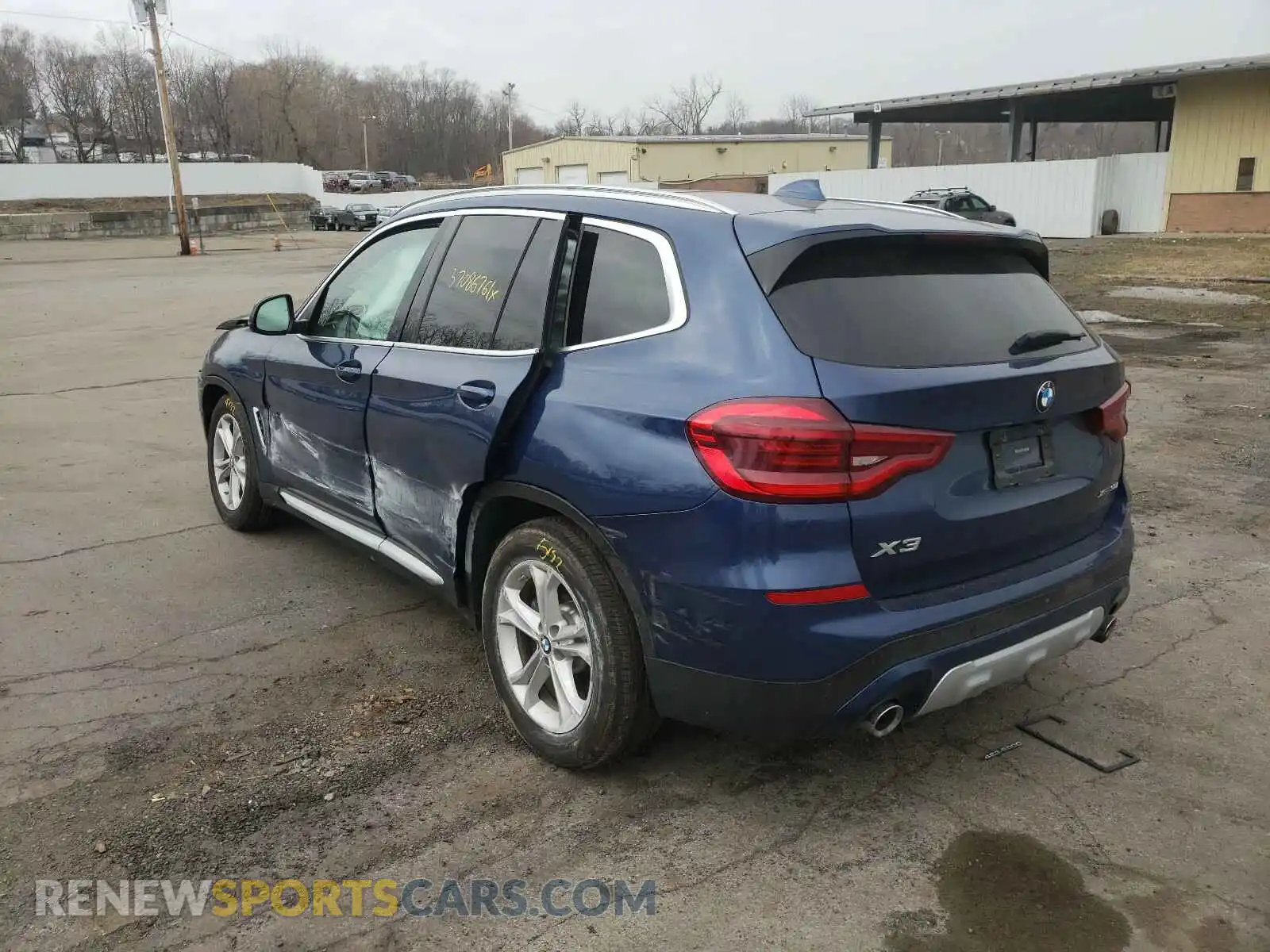 3 Photograph of a damaged car 5UXTY5C0XL9C13635 BMW X3 2020