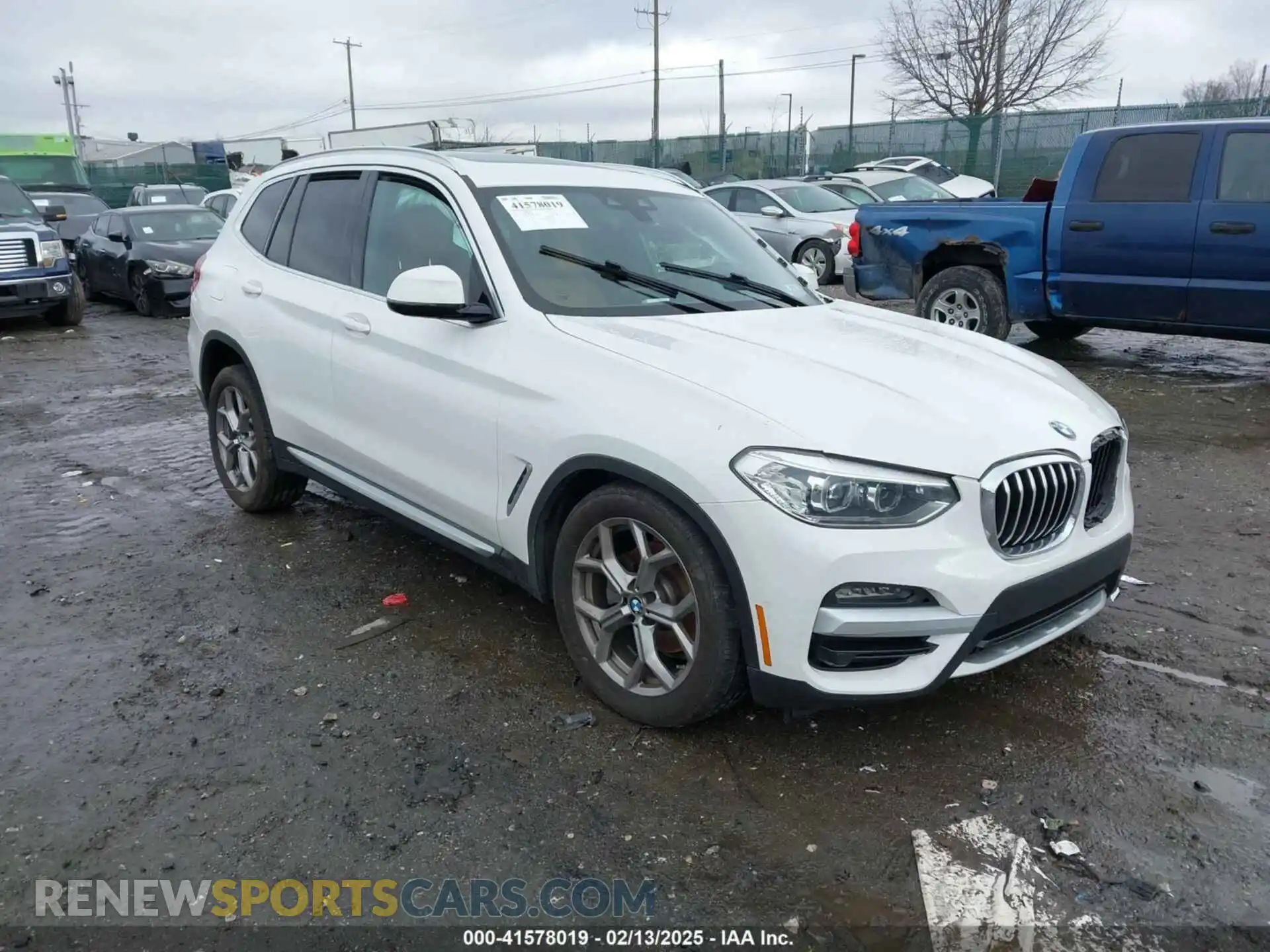 1 Photograph of a damaged car 5UXTY5C0XL9D36965 BMW X3 2020