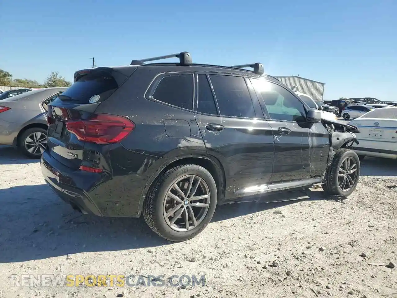 3 Photograph of a damaged car 5UXTY9C02L9B17635 BMW X3 2020