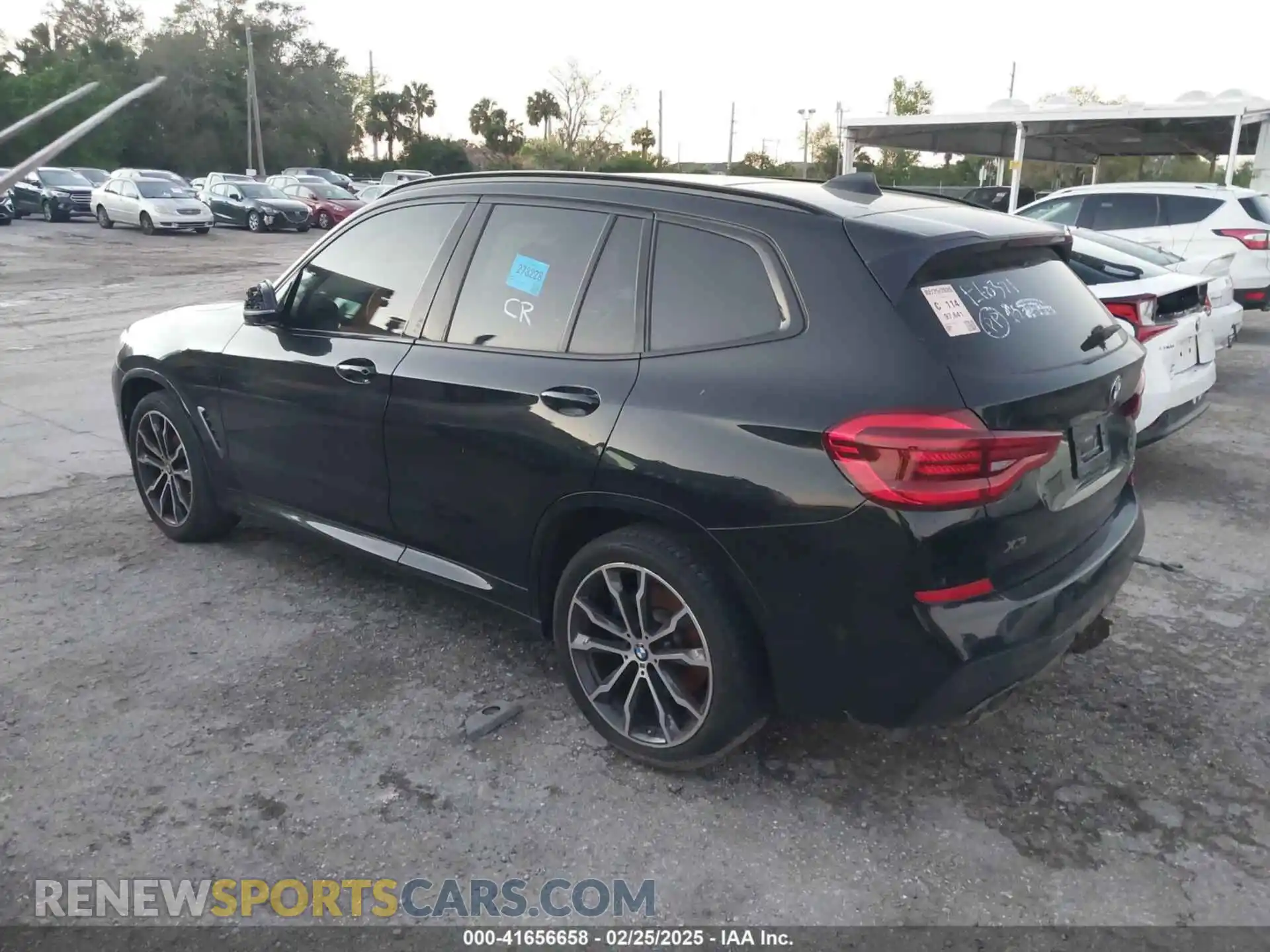 3 Photograph of a damaged car 5UXTY9C02LLE60321 BMW X3 2020