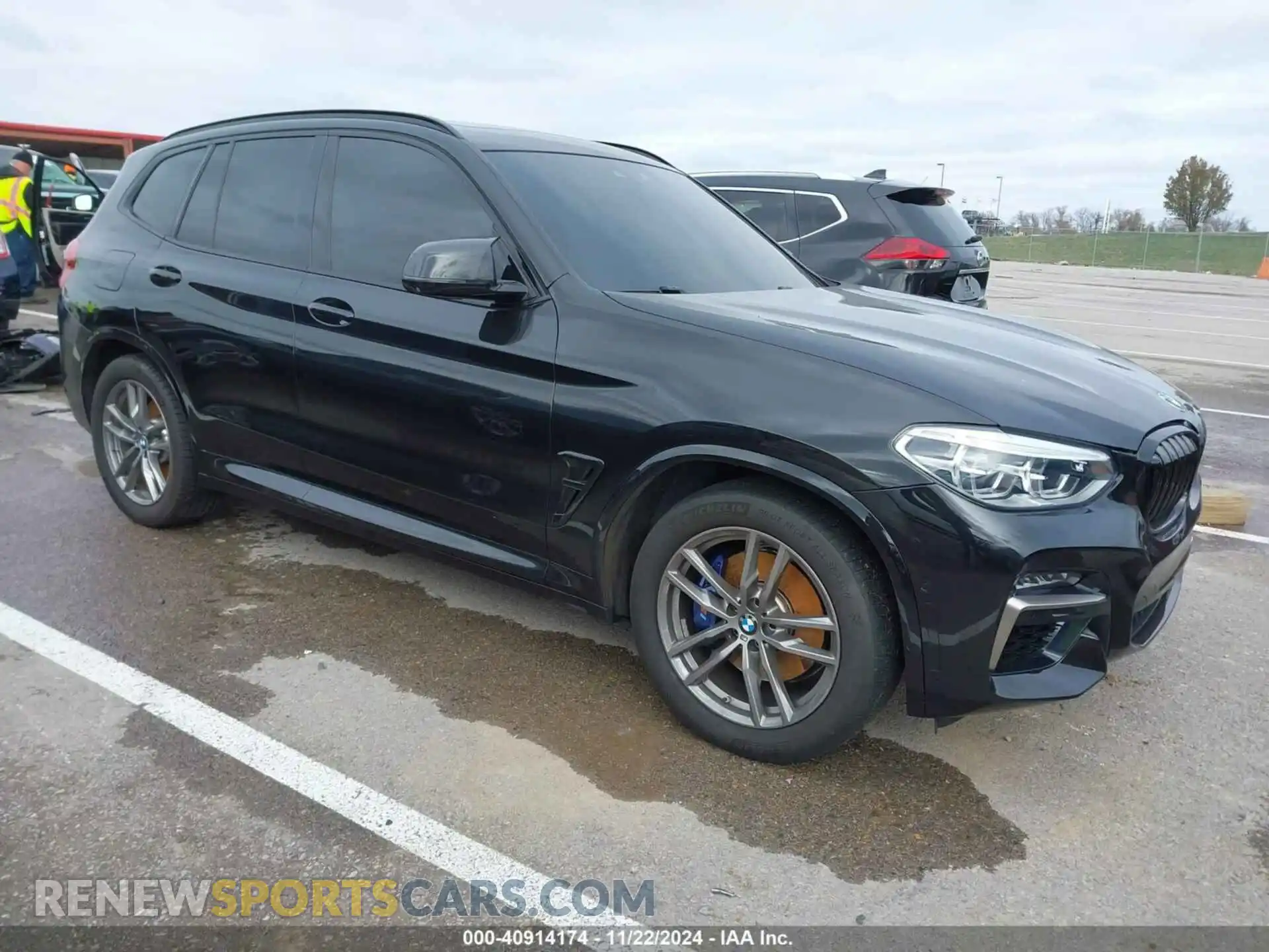 1 Photograph of a damaged car 5UXTY9C07L9B66832 BMW X3 2020