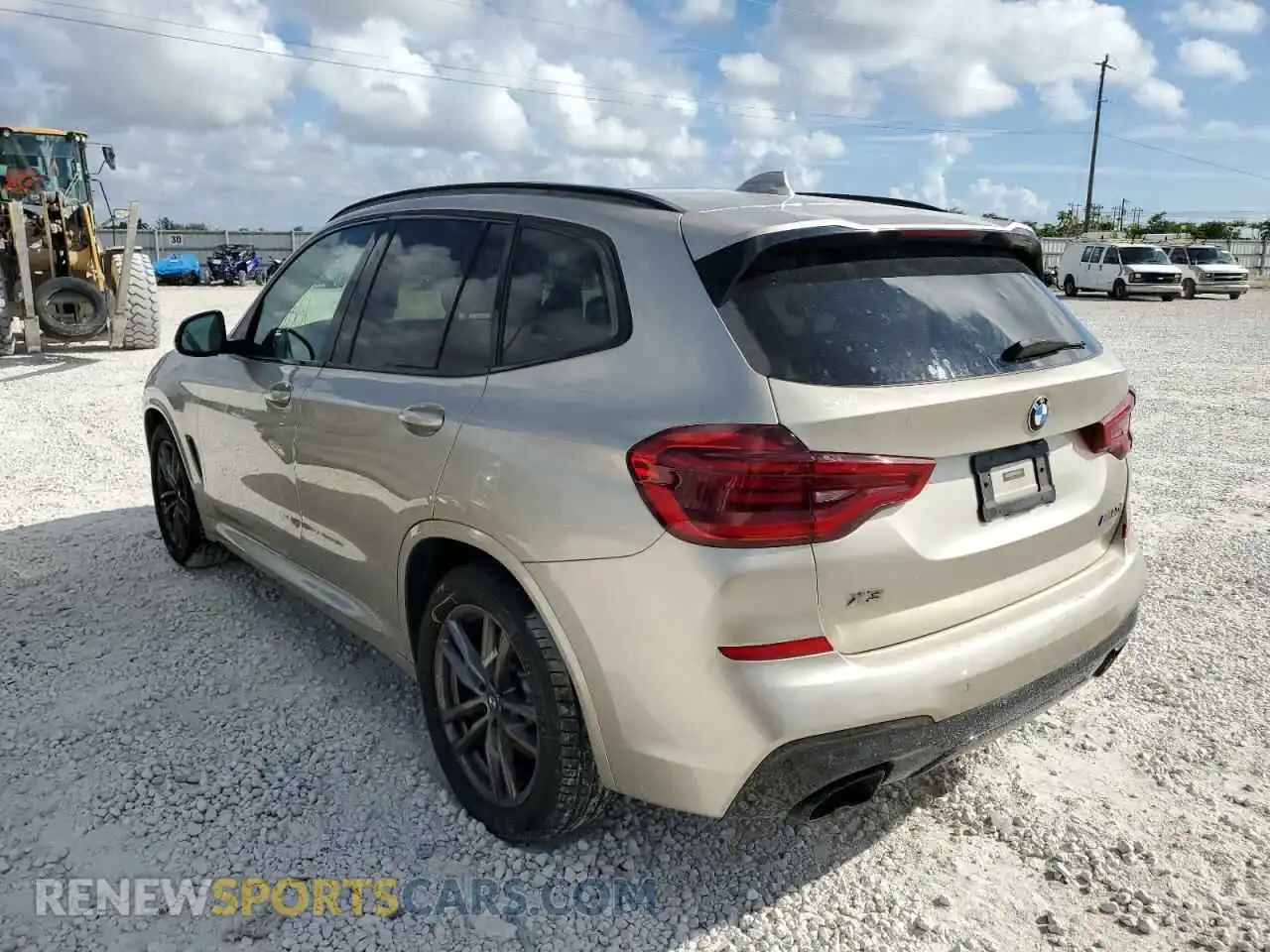 3 Photograph of a damaged car 5UXTY9C08L9B80402 BMW X3 2020