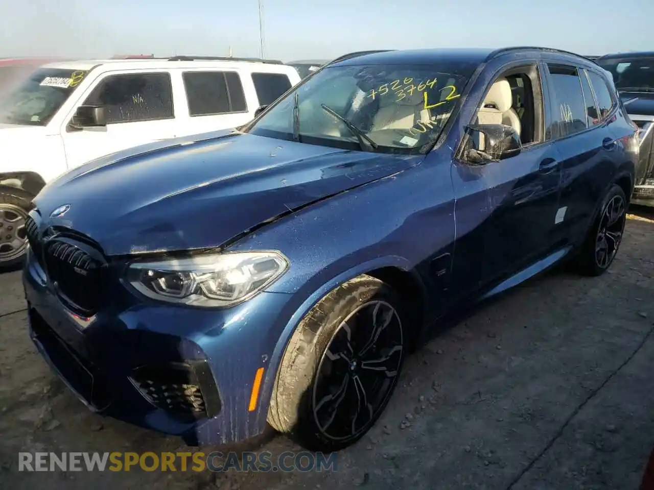 1 Photograph of a damaged car 5YMTS0C02L9C47923 BMW X3 2020