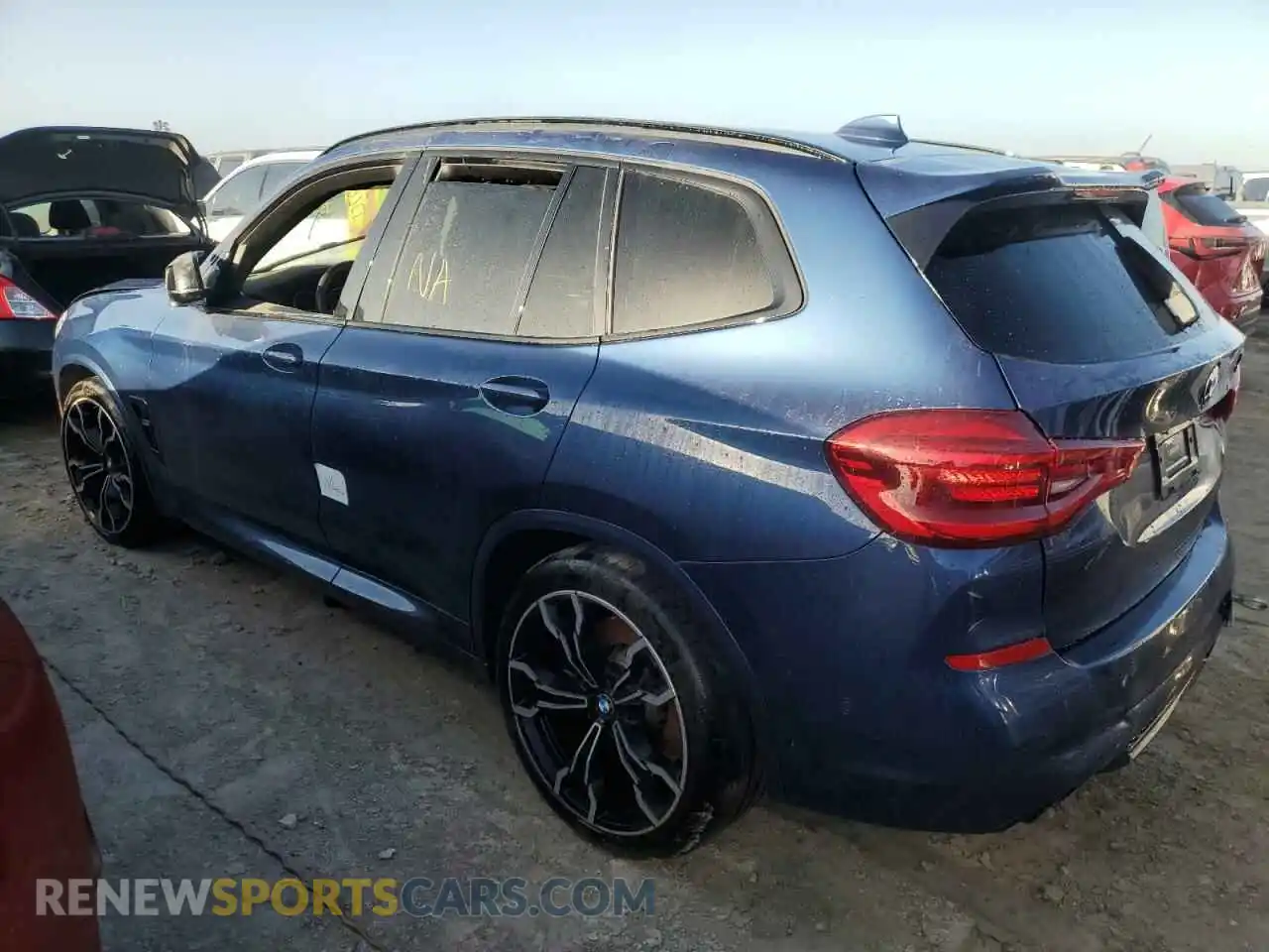 2 Photograph of a damaged car 5YMTS0C02L9C47923 BMW X3 2020