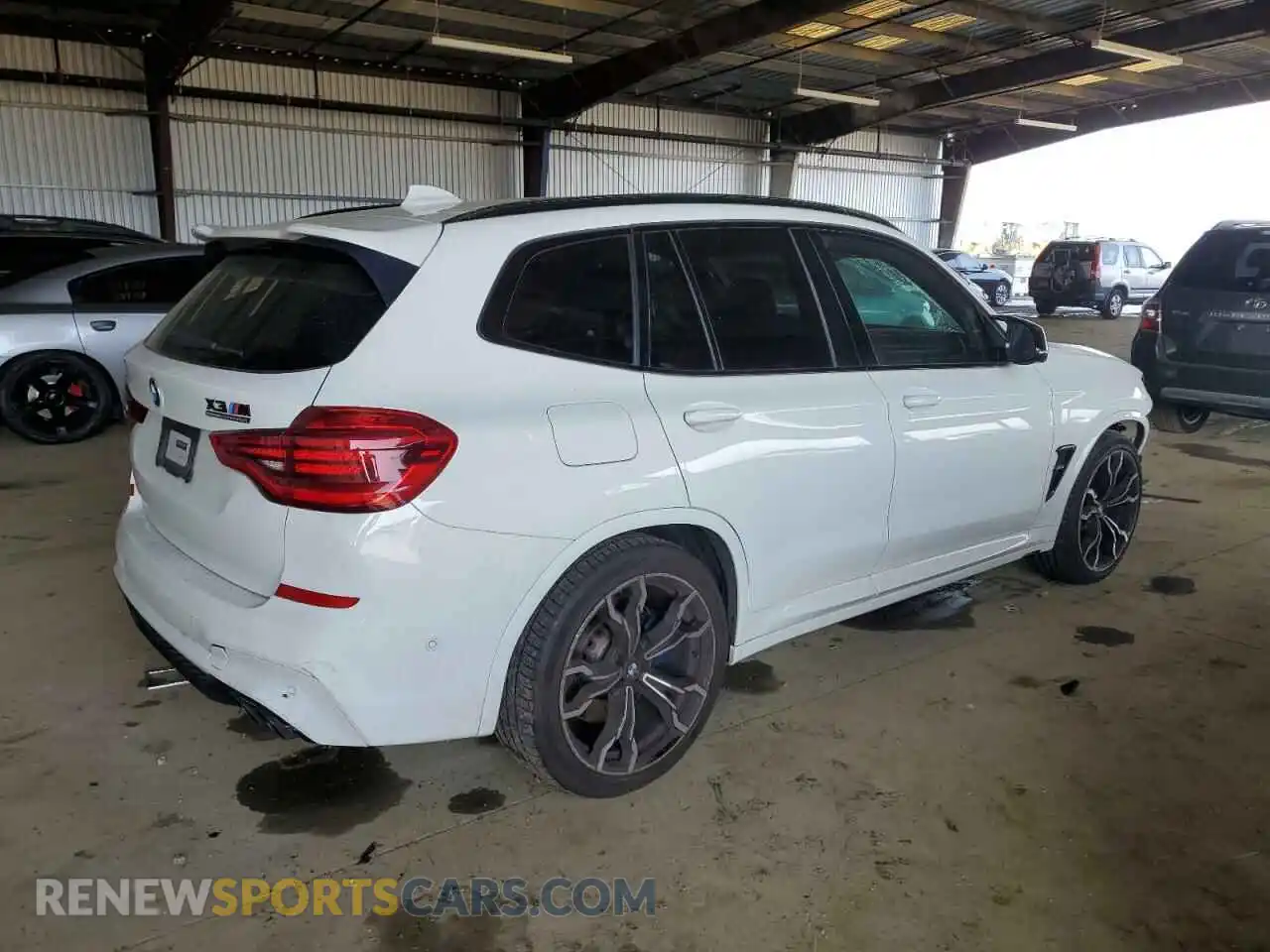 3 Photograph of a damaged car 5YMTS0C03LLT10091 BMW X3 2020