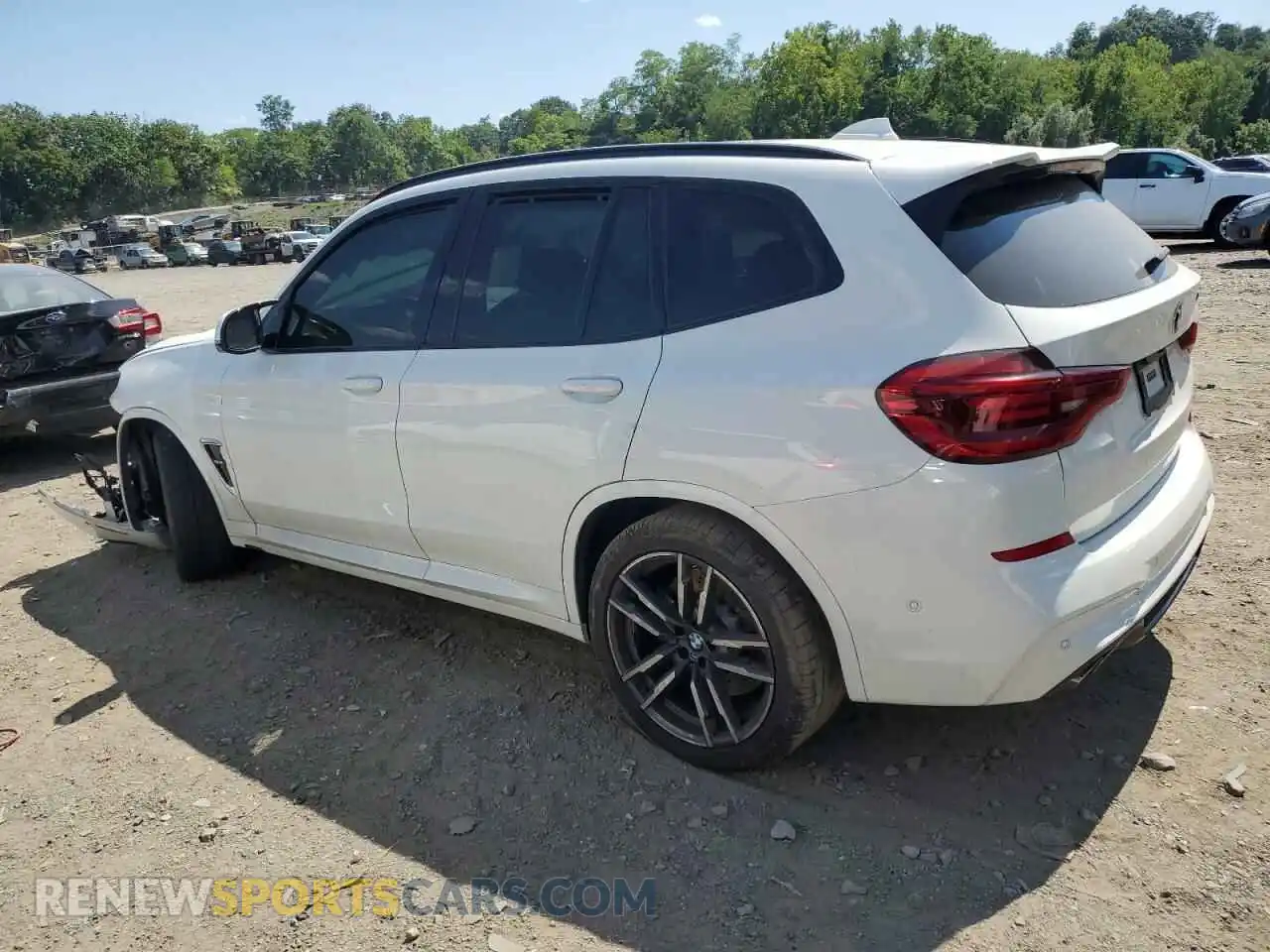 2 Photograph of a damaged car 5YMTS0C04L9B75915 BMW X3 2020