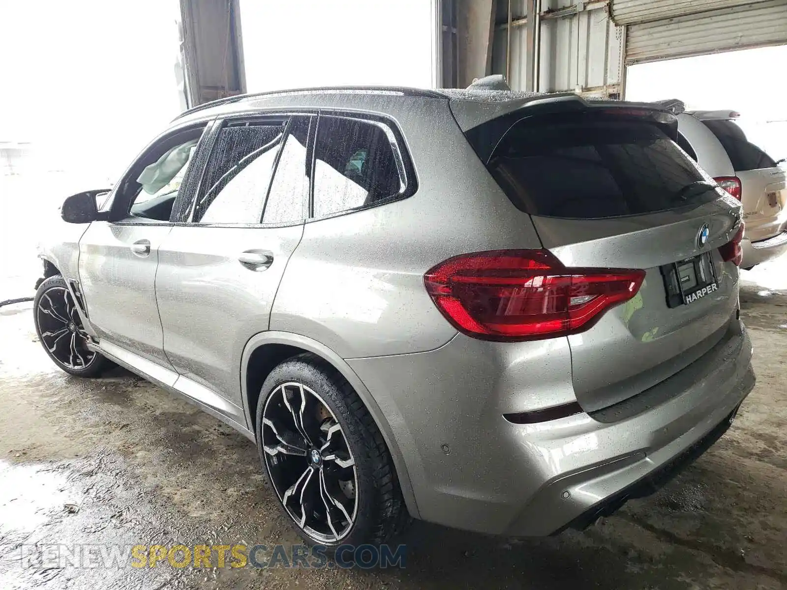 3 Photograph of a damaged car 5YMTS0C05LLT09945 BMW X3 2020