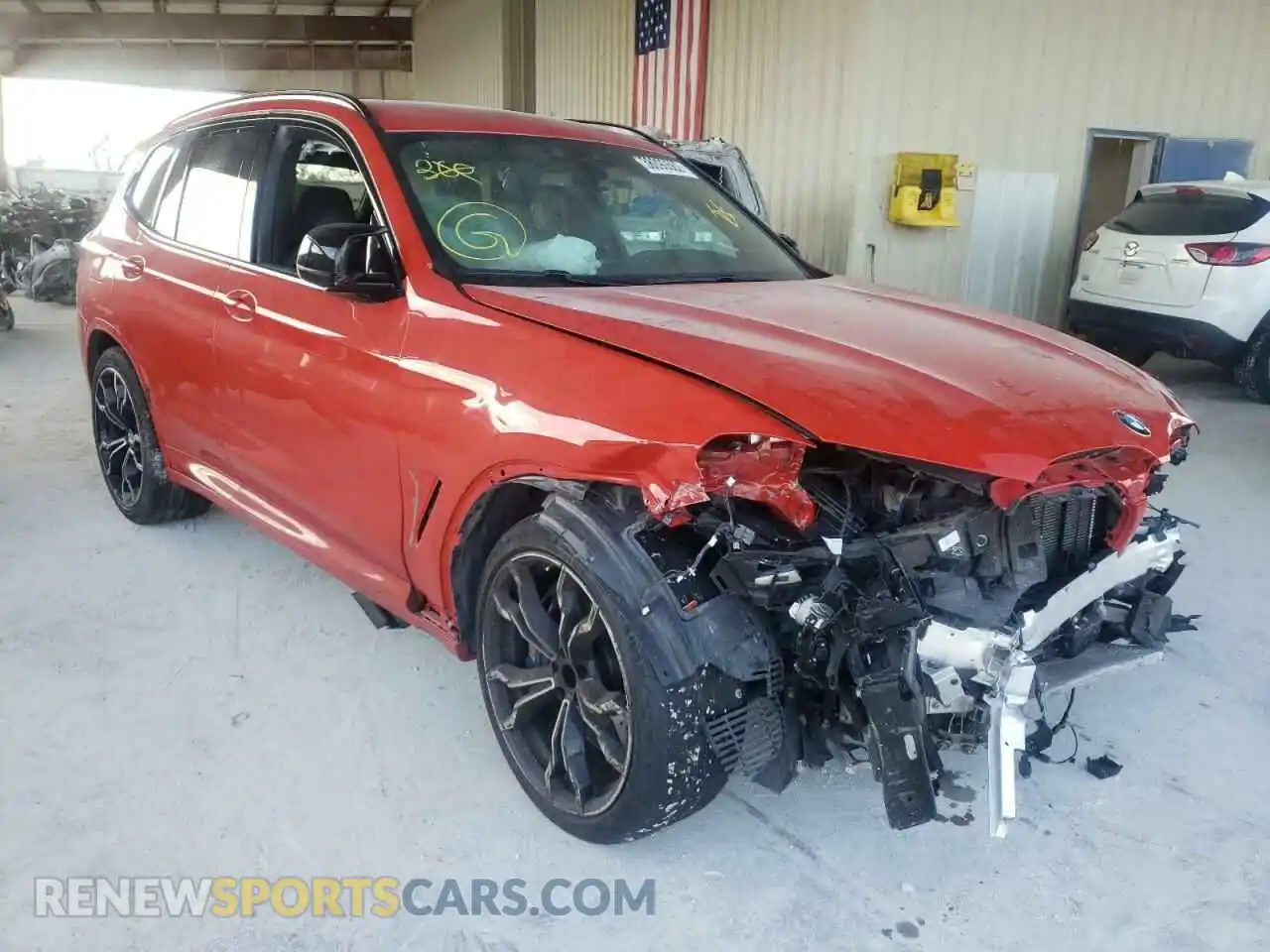 1 Photograph of a damaged car 5YMTS0C07LLT10255 BMW X3 2020