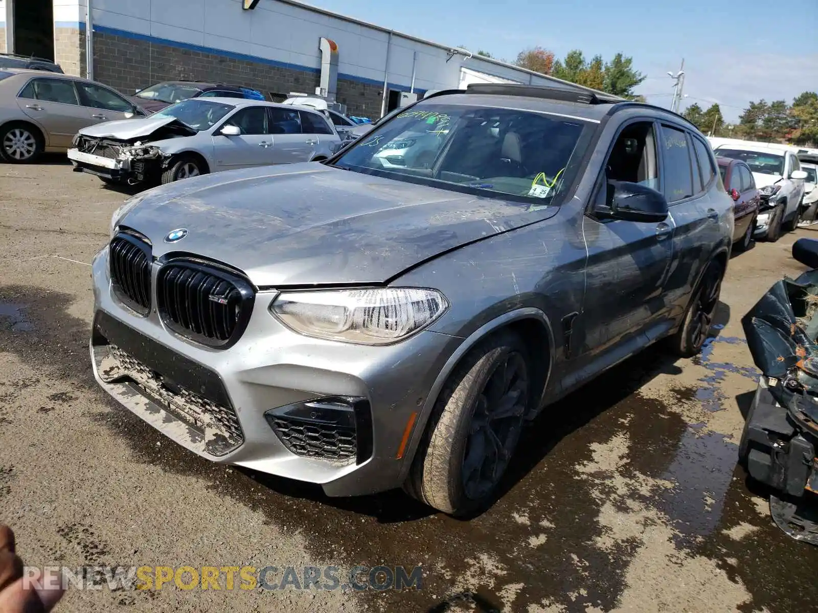 2 fotografías del automóvil dañado 5YMTS0C09L9B12079 BMW X3 2020