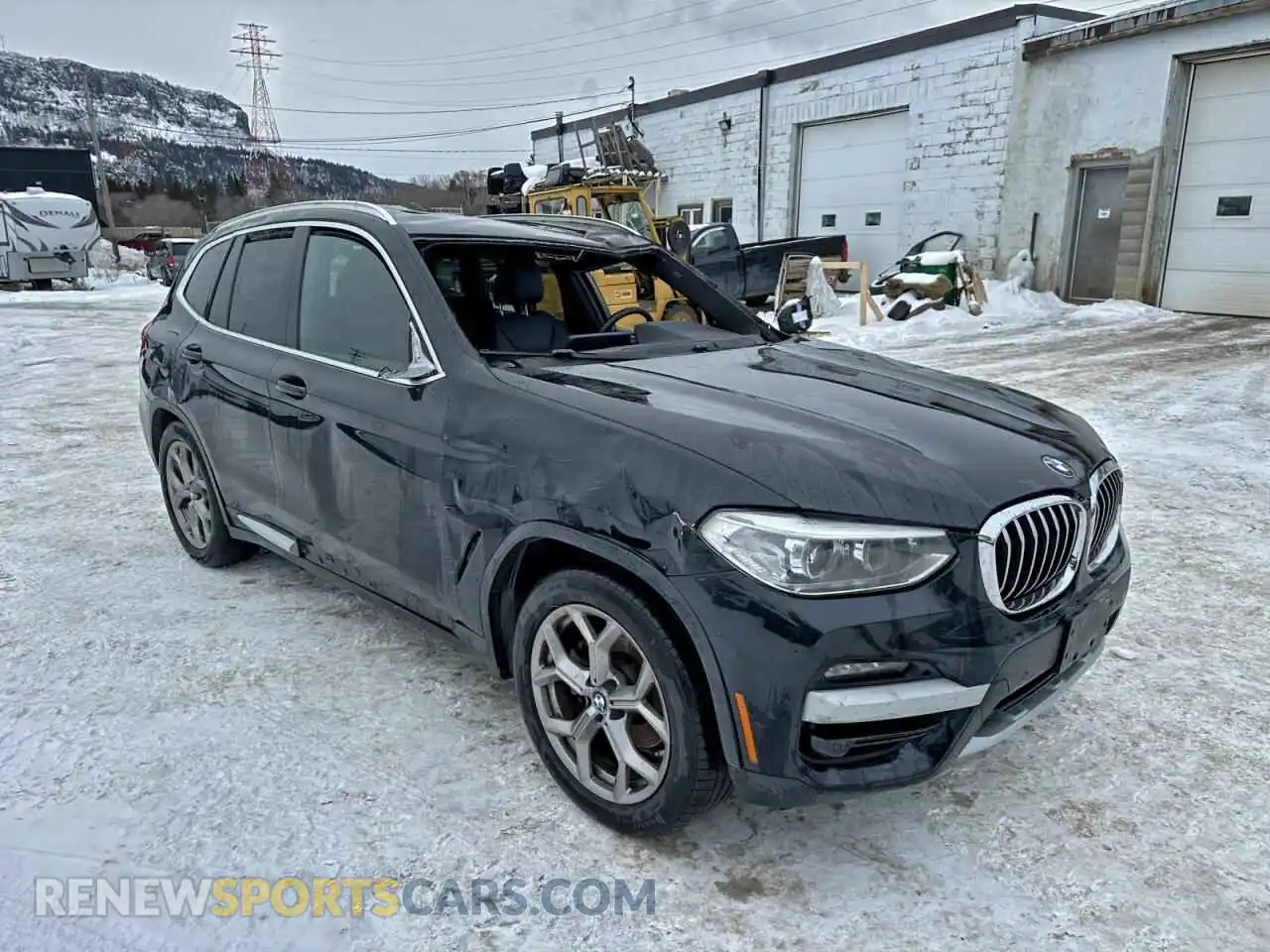 1 Photograph of a damaged car 5UXTS1C01M9H37235 BMW X3 2021