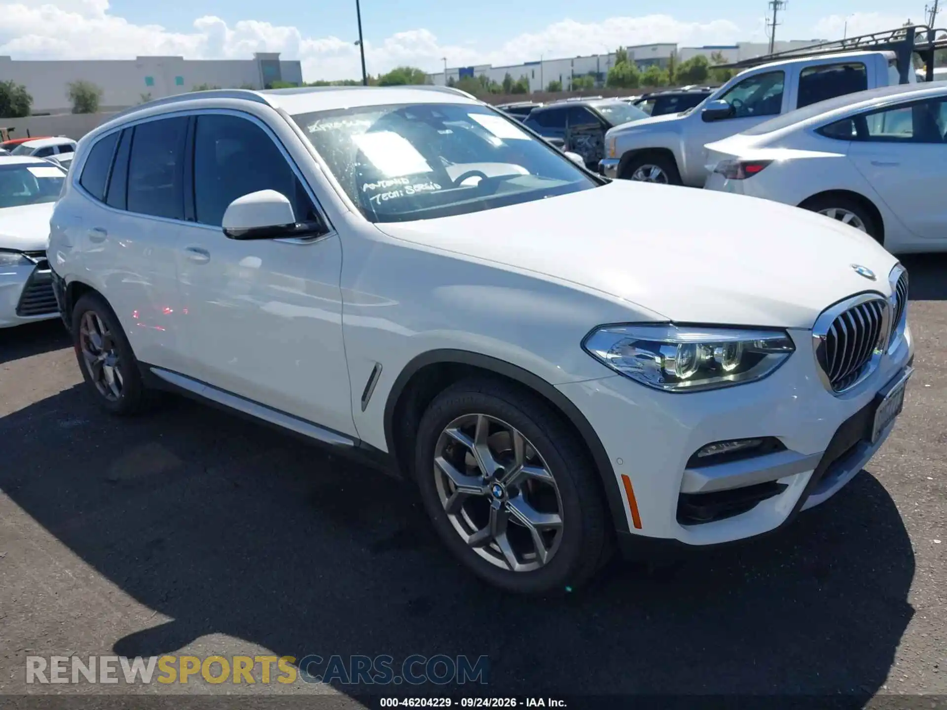1 Photograph of a damaged car 5UXTS1C03M9F21595 BMW X3 2021