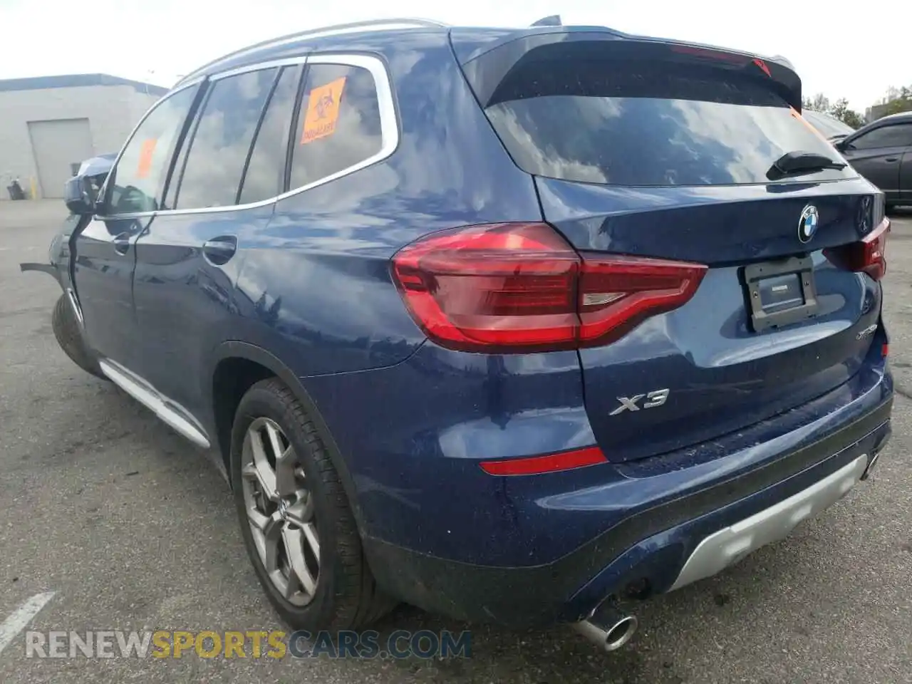 3 Photograph of a damaged car 5UXTS1C04M9H44163 BMW X3 2021
