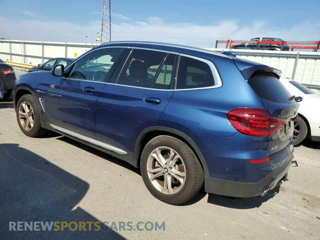 2 Photograph of a damaged car 5UXTS1C0XM9G62535 BMW X3 2021