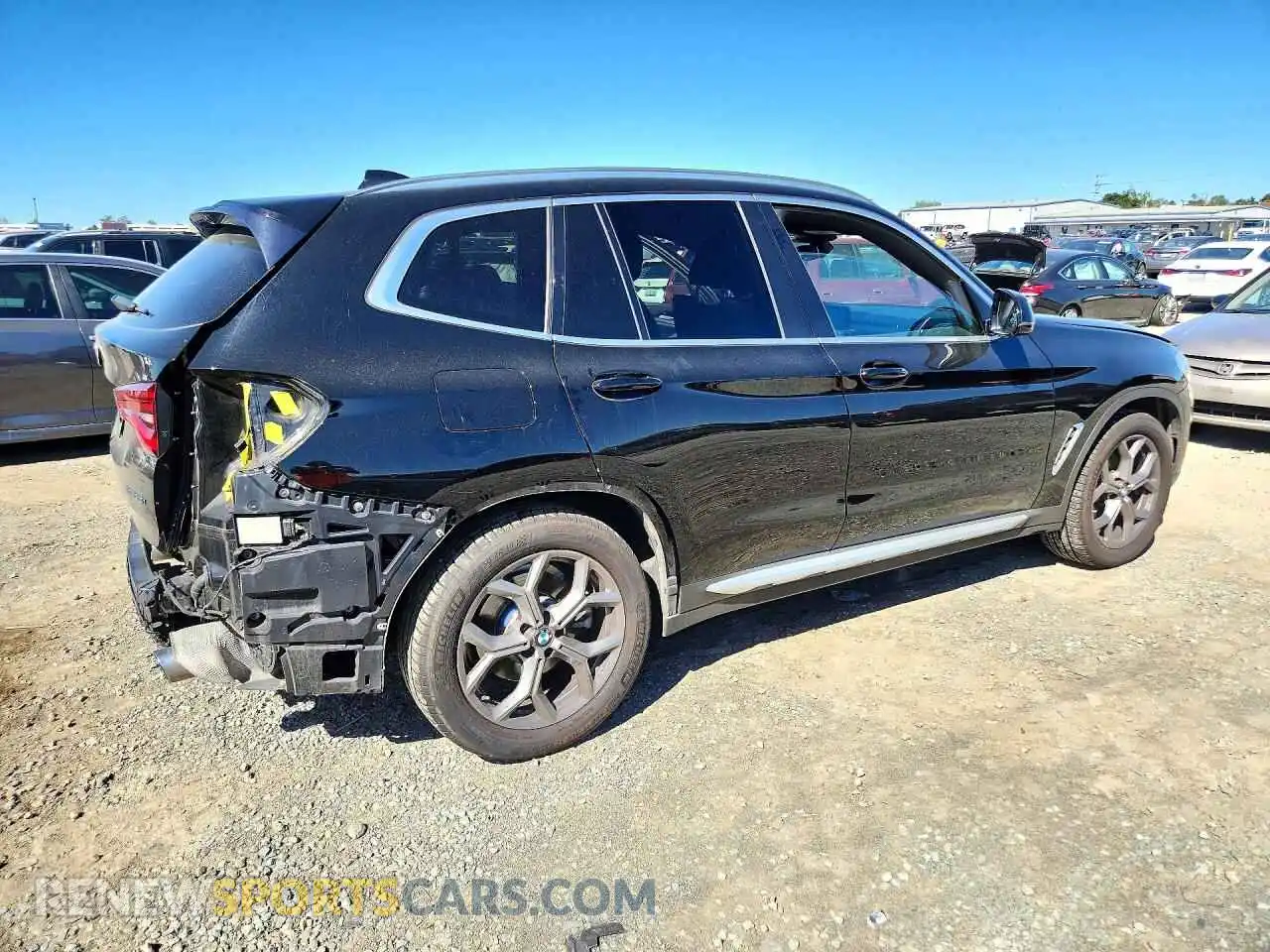 3 Photograph of a damaged car 5UXTY3C00M9D79863 BMW X3 2021