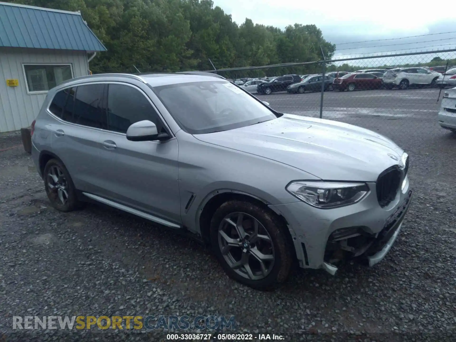 1 Photograph of a damaged car 5UXTY3C00M9E20329 BMW X3 2021