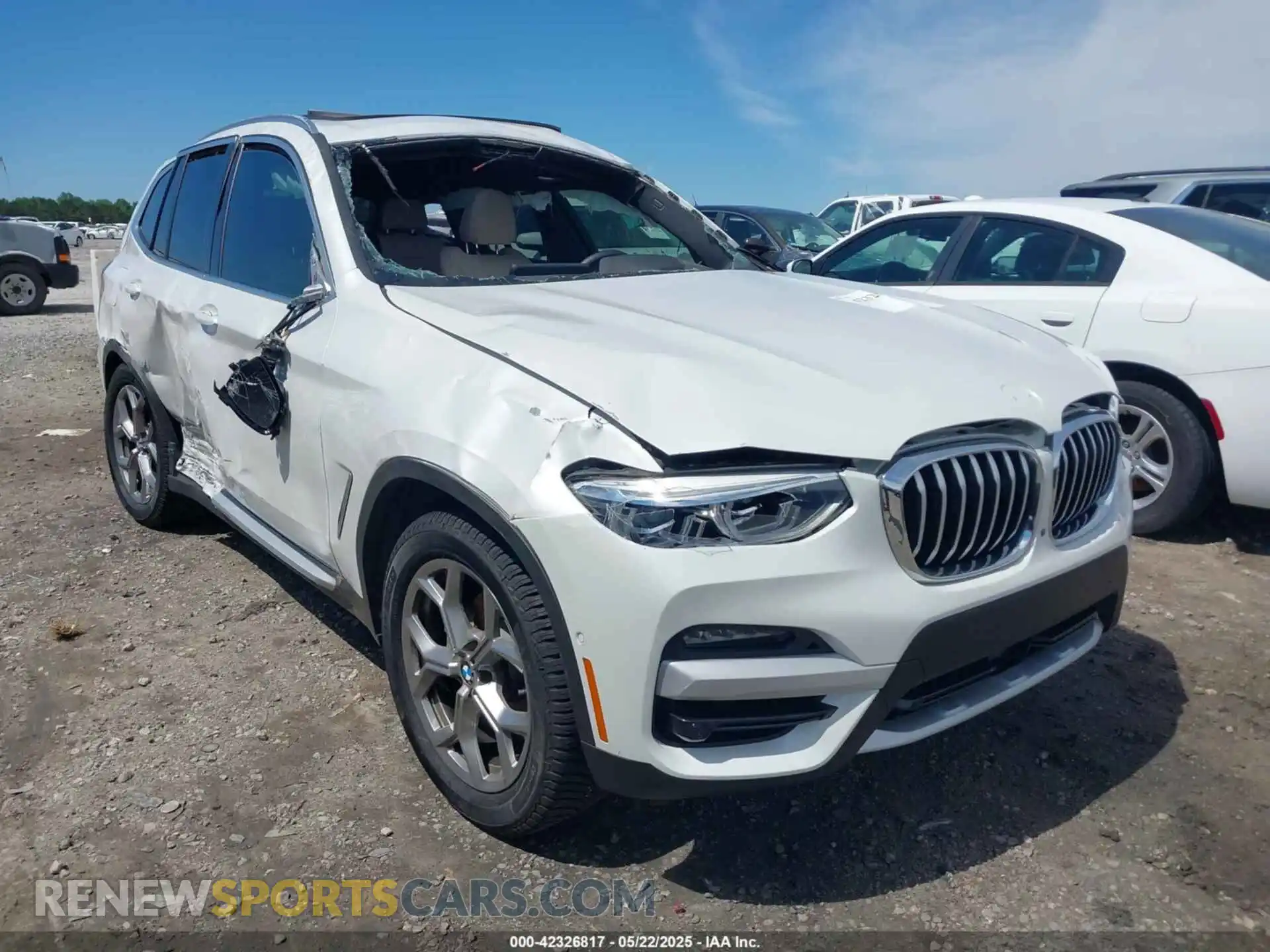 1 Photograph of a damaged car 5UXTY3C00M9F70408 BMW X3 2021