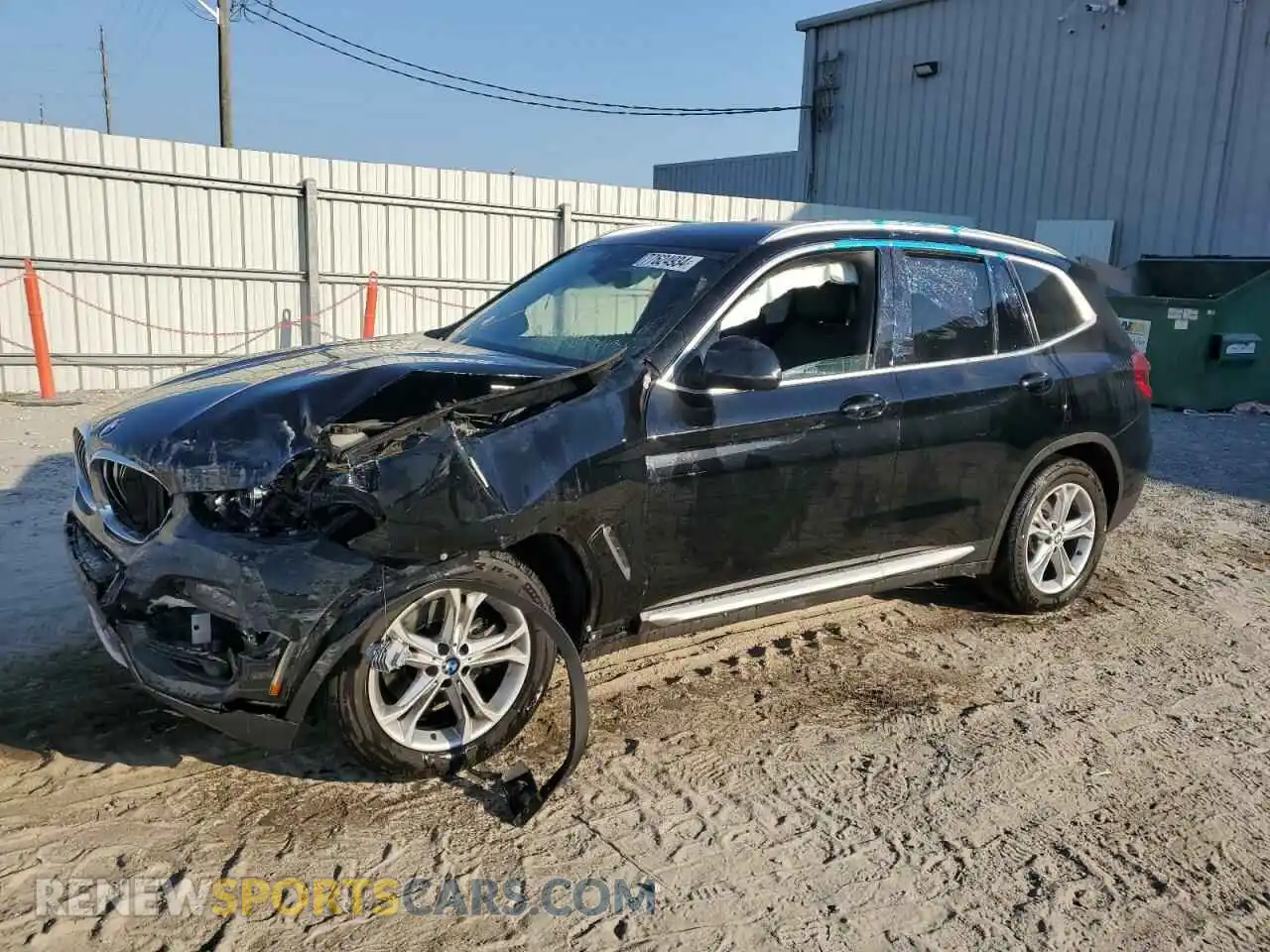 1 Photograph of a damaged car 5UXTY3C01M9G42670 BMW X3 2021