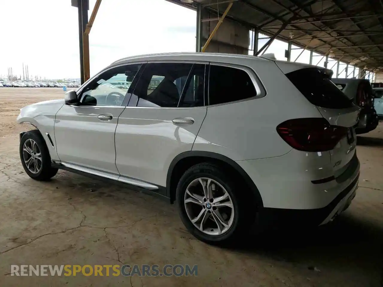 2 Photograph of a damaged car 5UXTY3C01M9H64252 BMW X3 2021