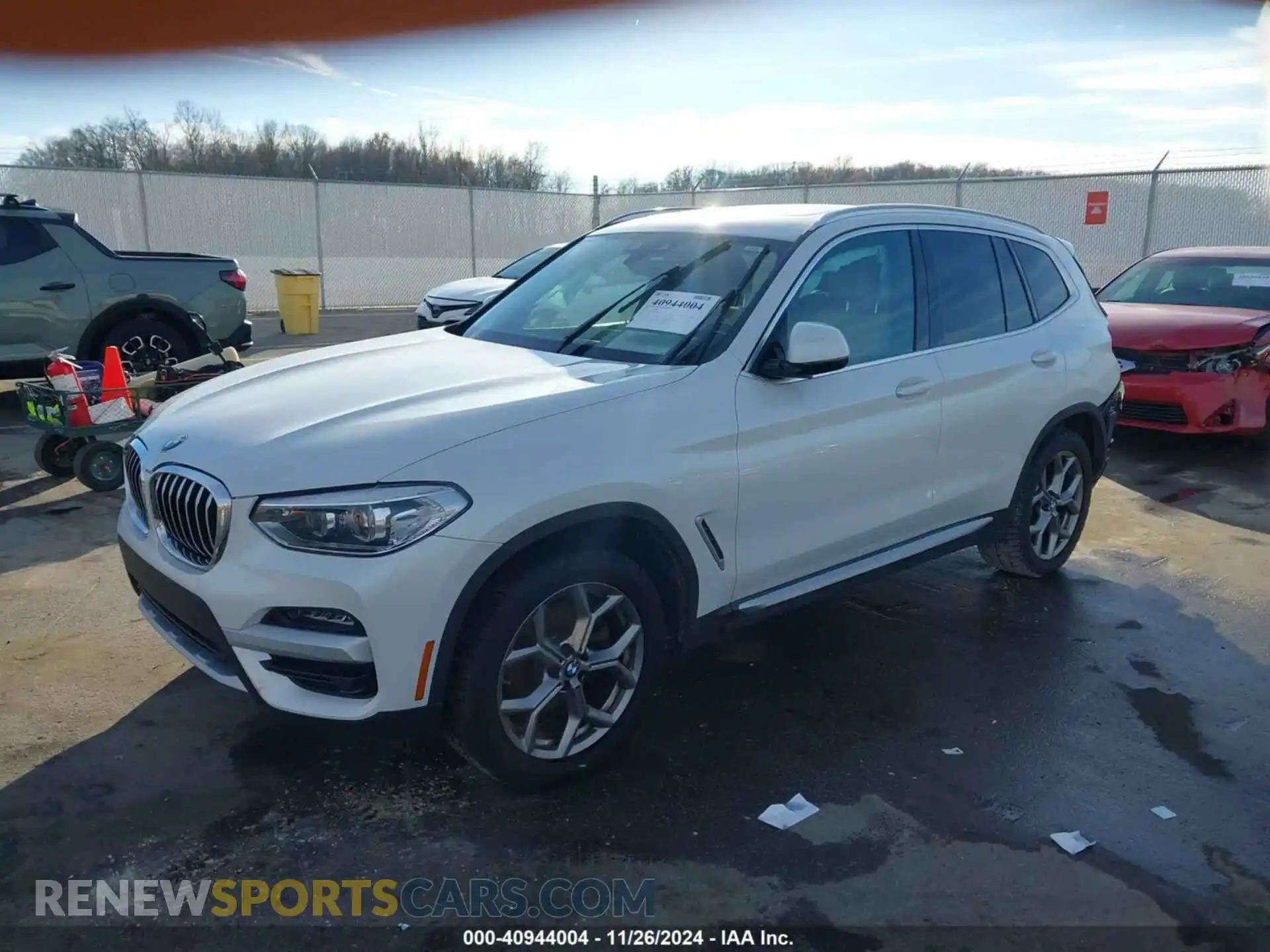 2 Photograph of a damaged car 5UXTY3C02M9E72948 BMW X3 2021