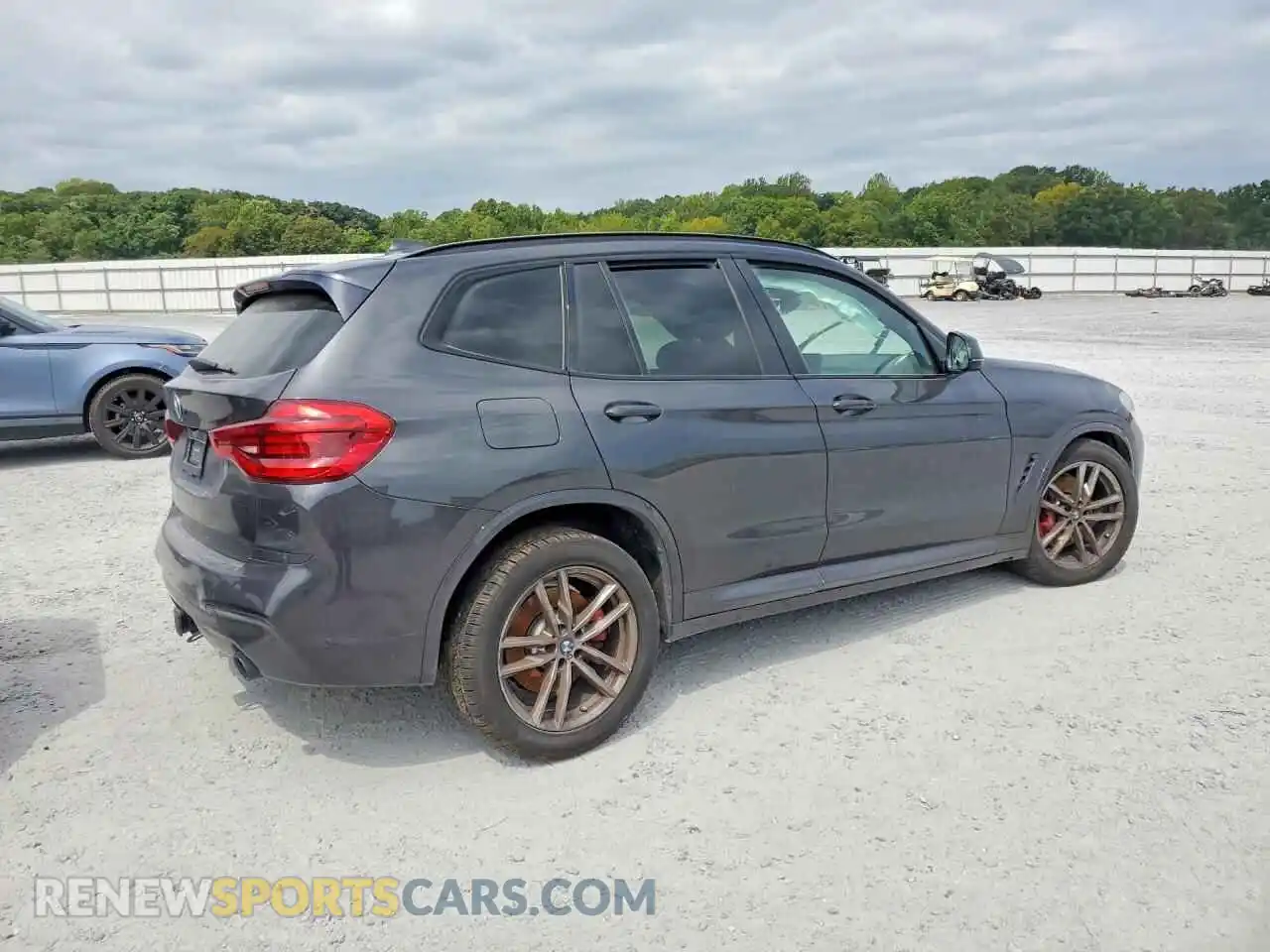 3 Photograph of a damaged car 5UXTY3C02M9F33988 BMW X3 2021