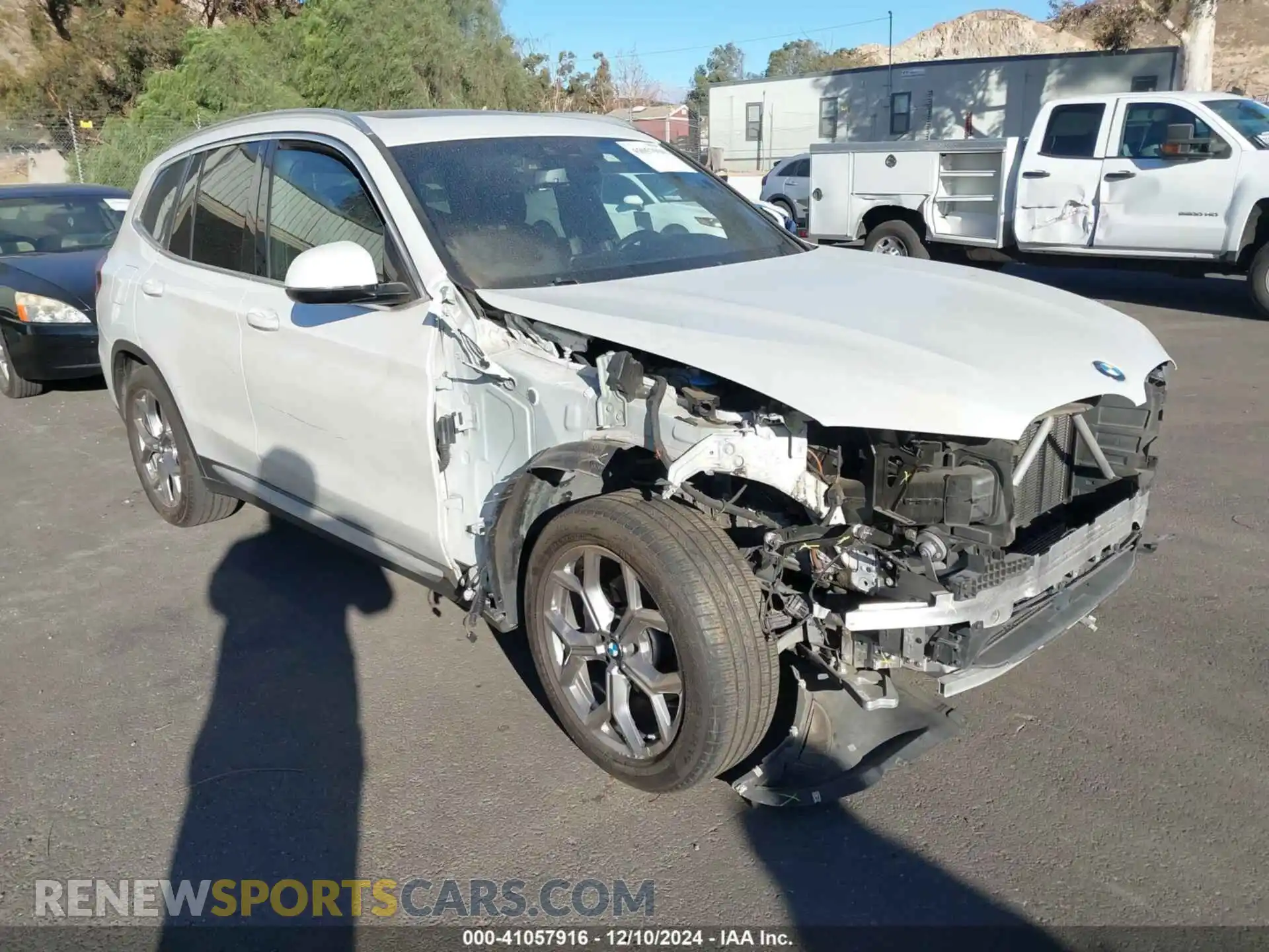 1 Photograph of a damaged car 5UXTY3C02M9G18183 BMW X3 2021