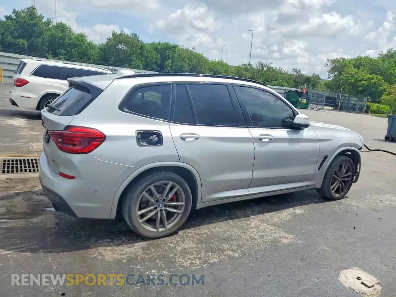 3 Фотография поврежденного автомобиля 5UXTY3C02M9H43667 BMW X3 2021