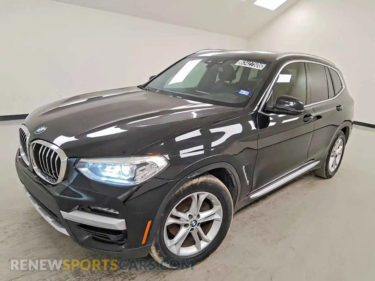 1 Photograph of a damaged car 5UXTY3C03M9D85107 BMW X3 2021