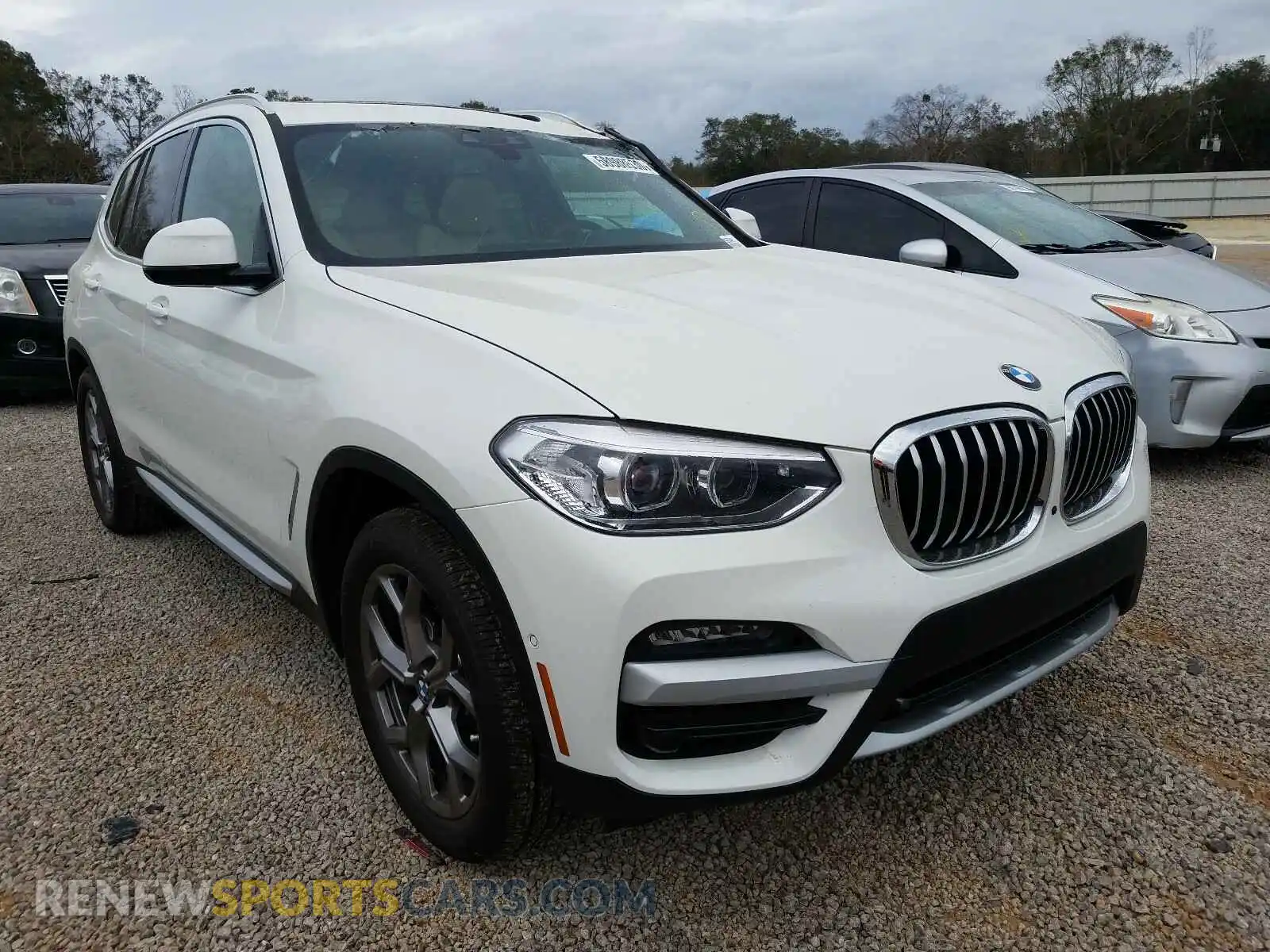 1 Photograph of a damaged car 5UXTY3C03M9E56497 BMW X3 2021