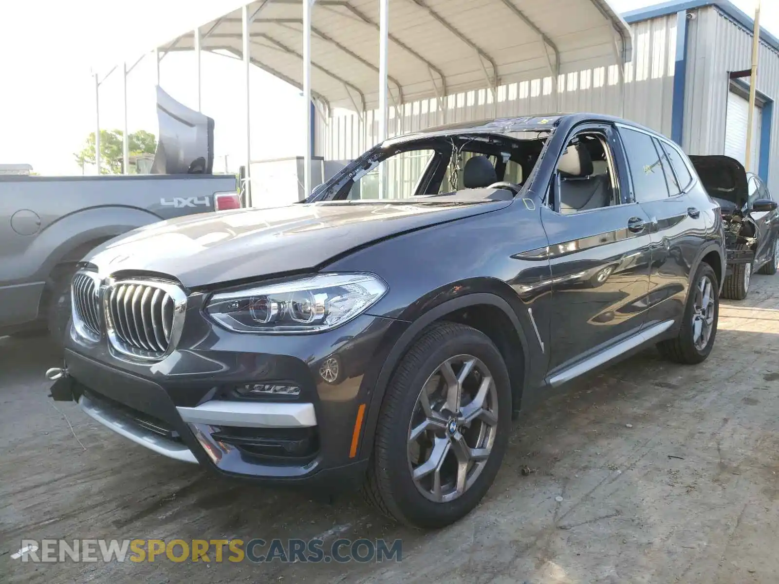 2 Photograph of a damaged car 5UXTY3C04M9D85097 BMW X3 2021