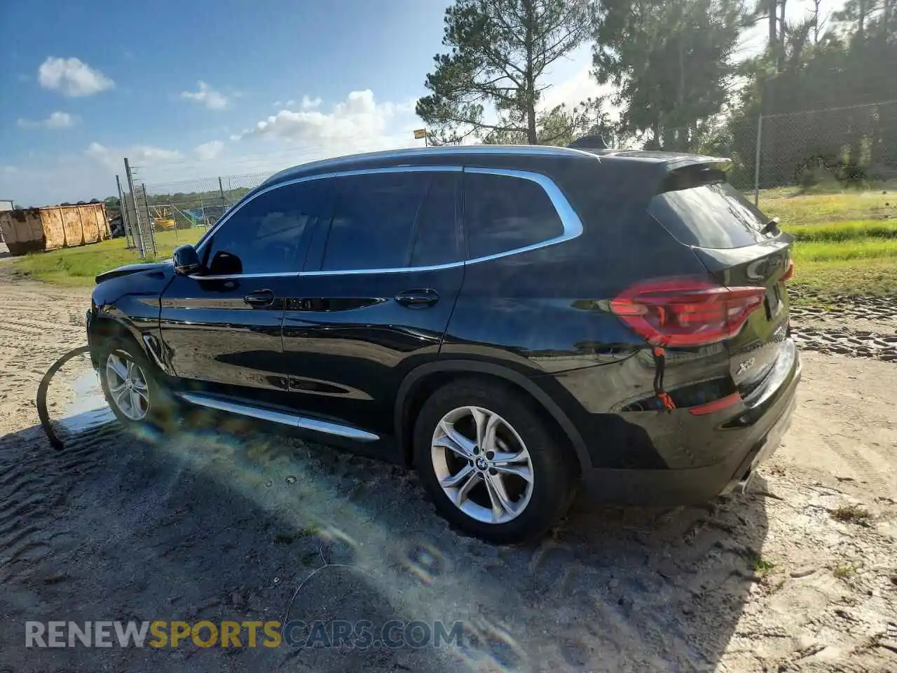 2 Фотография поврежденного автомобиля 5UXTY3C04M9F29408 BMW X3 2021