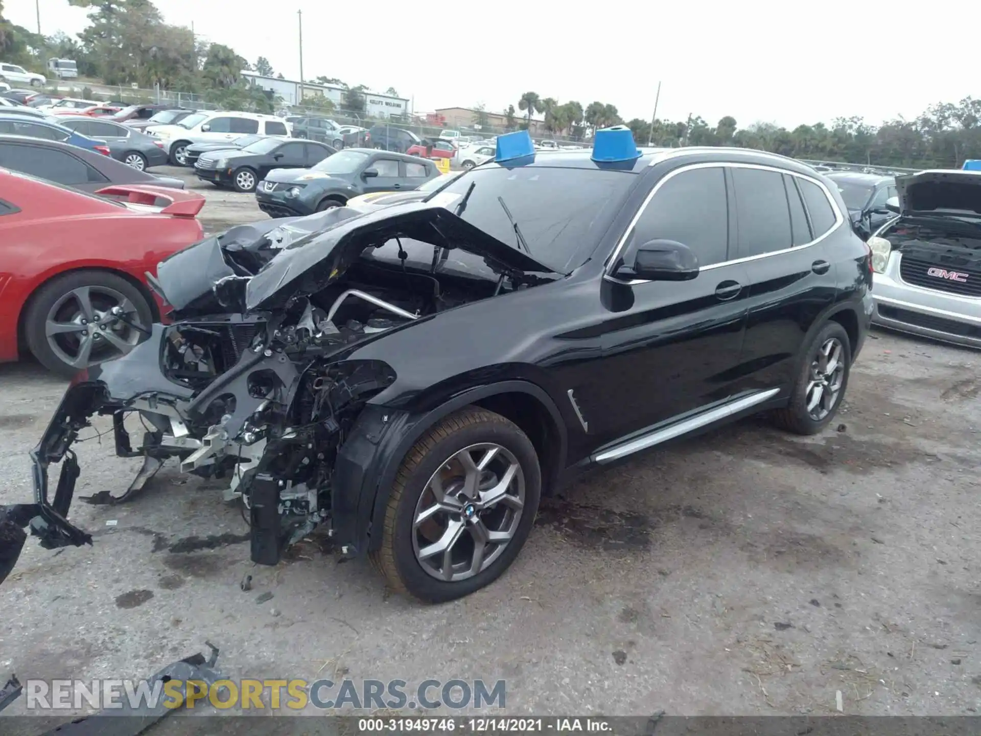 2 Photograph of a damaged car 5UXTY3C04M9H64357 BMW X3 2021